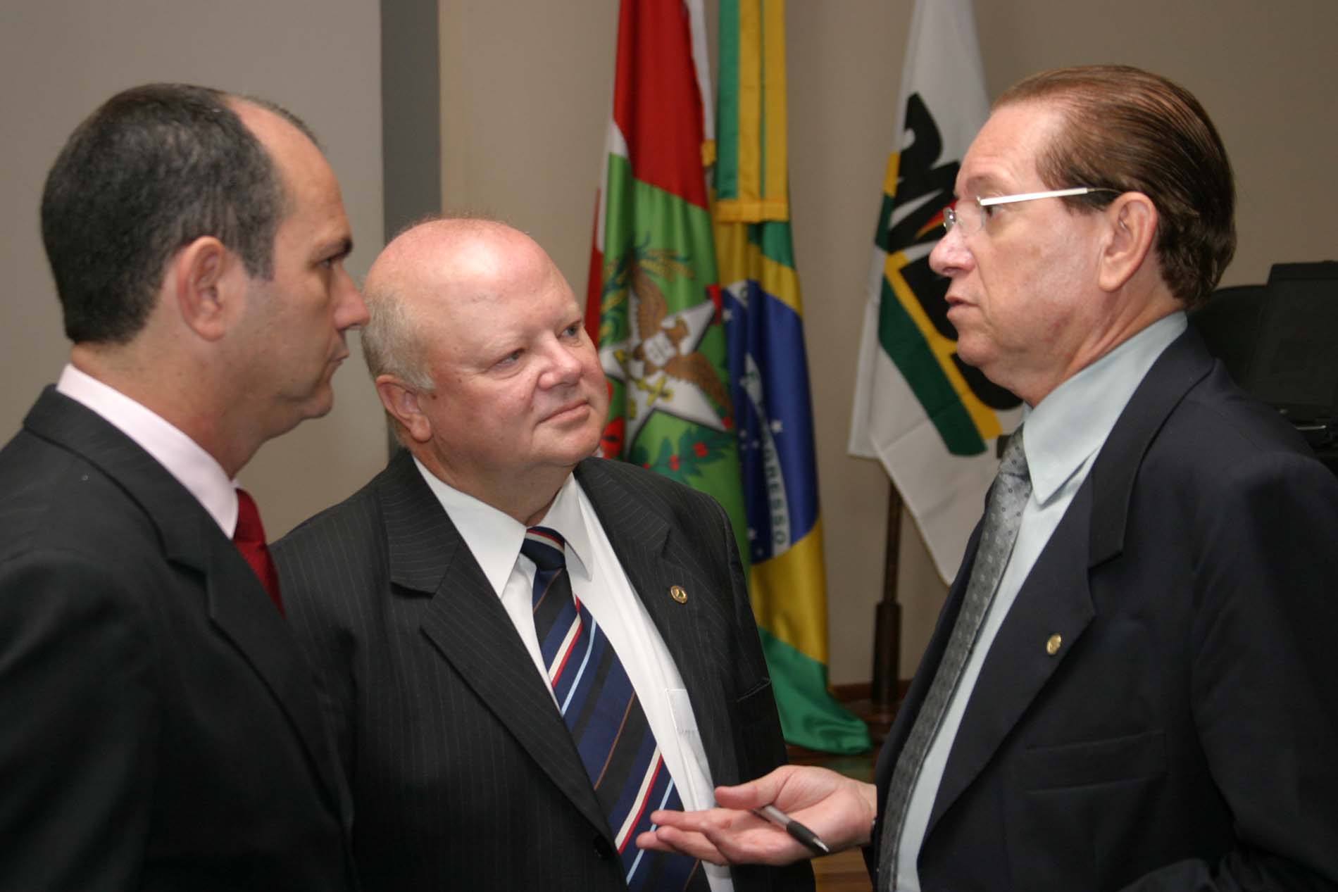 PMDB mostra sua força em encontro na ALESC