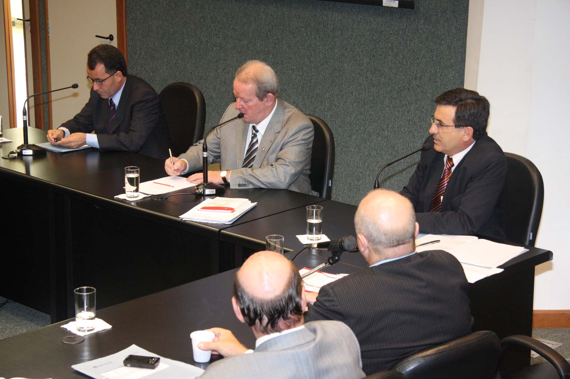 Sistema informatizado do orçamento é apresentado na Comissão de Finanças
