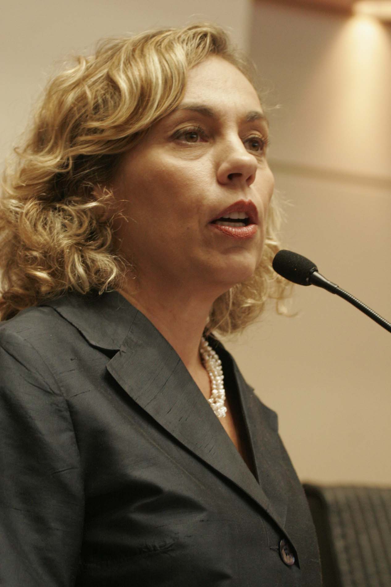 Deputada Ana Paula Lima (PT)