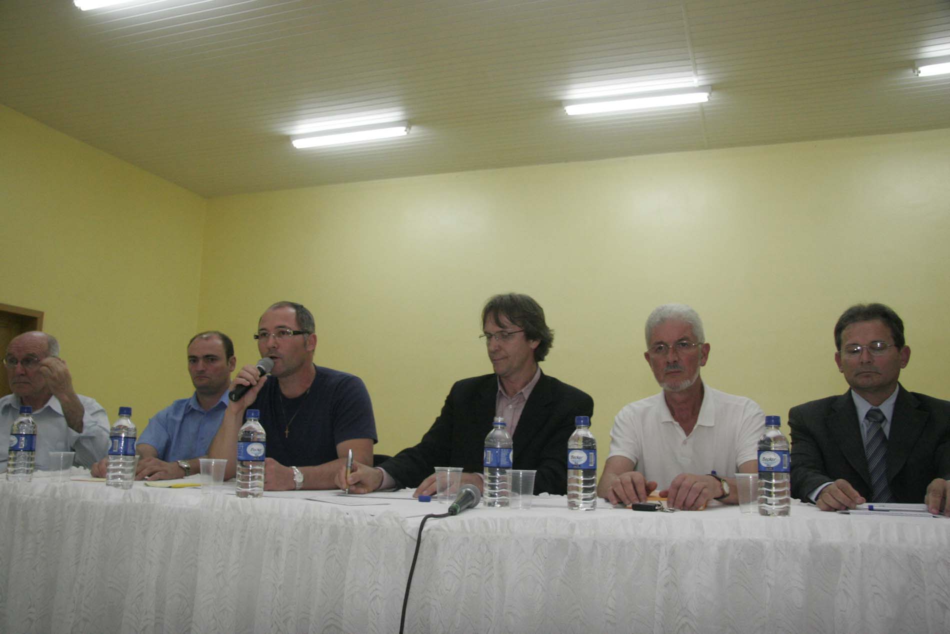 População de Fraiburgo escolhe por aclamação que centro profissionalizante seja federalizado