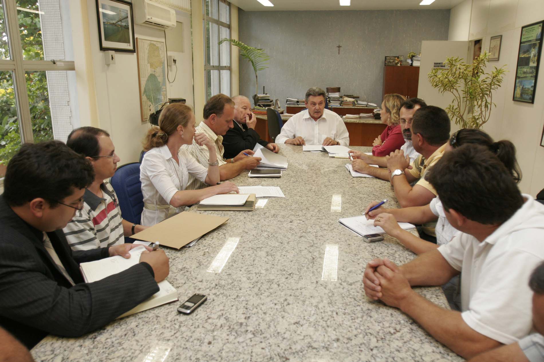 Reunião na Secretaria de Agricultura