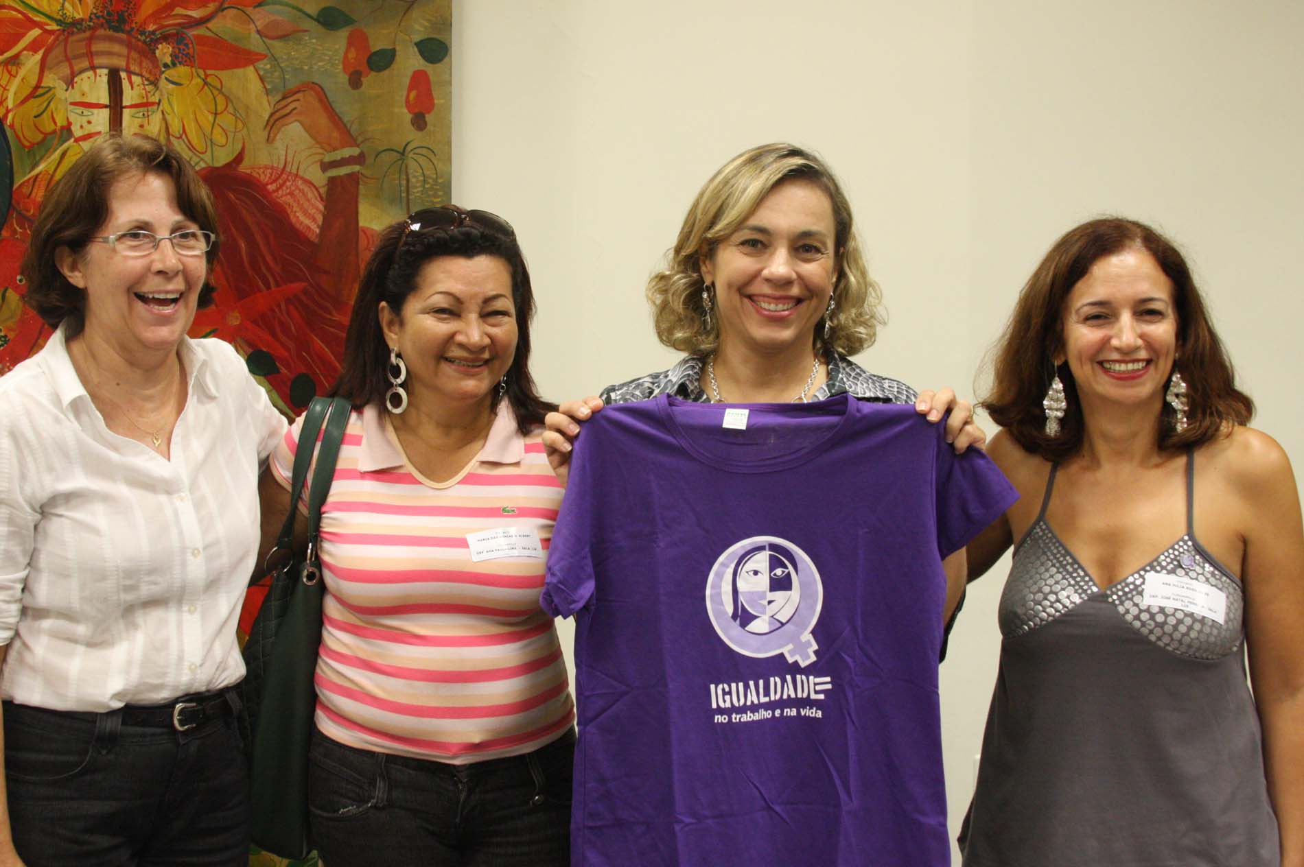 Ana Paula Lima (PT) recebe