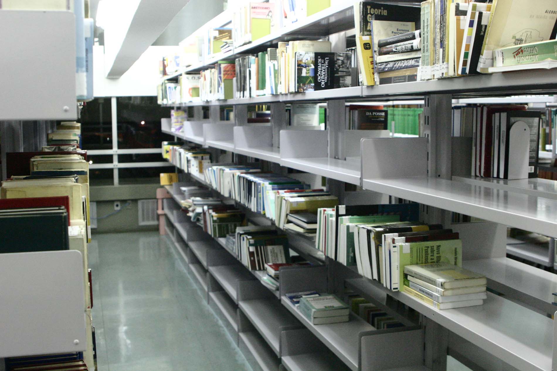 Reforma leva Biblioteca do Parlamento ao hall da Casa