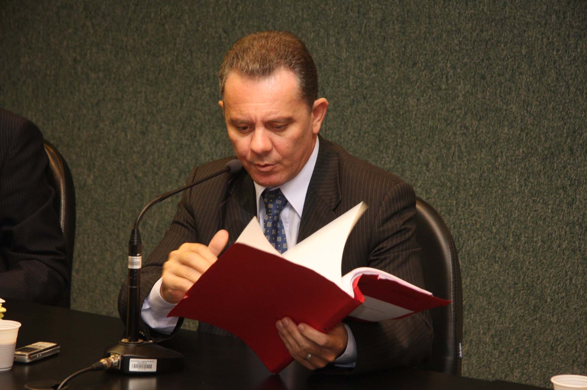 Comissão Especial aprova relatório para a escolha do novo conselheiro do TCE