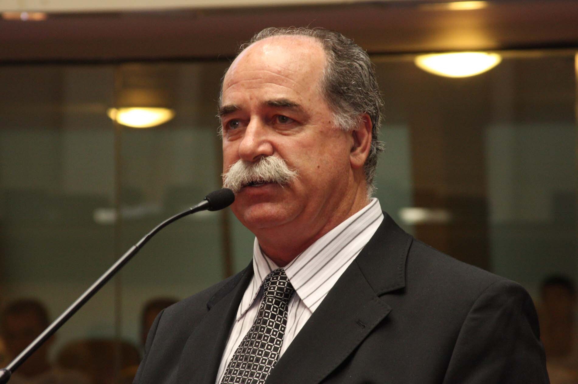 Dos Gabinetes – Titon participa de debate sobre legislação ambiental em Brasília
