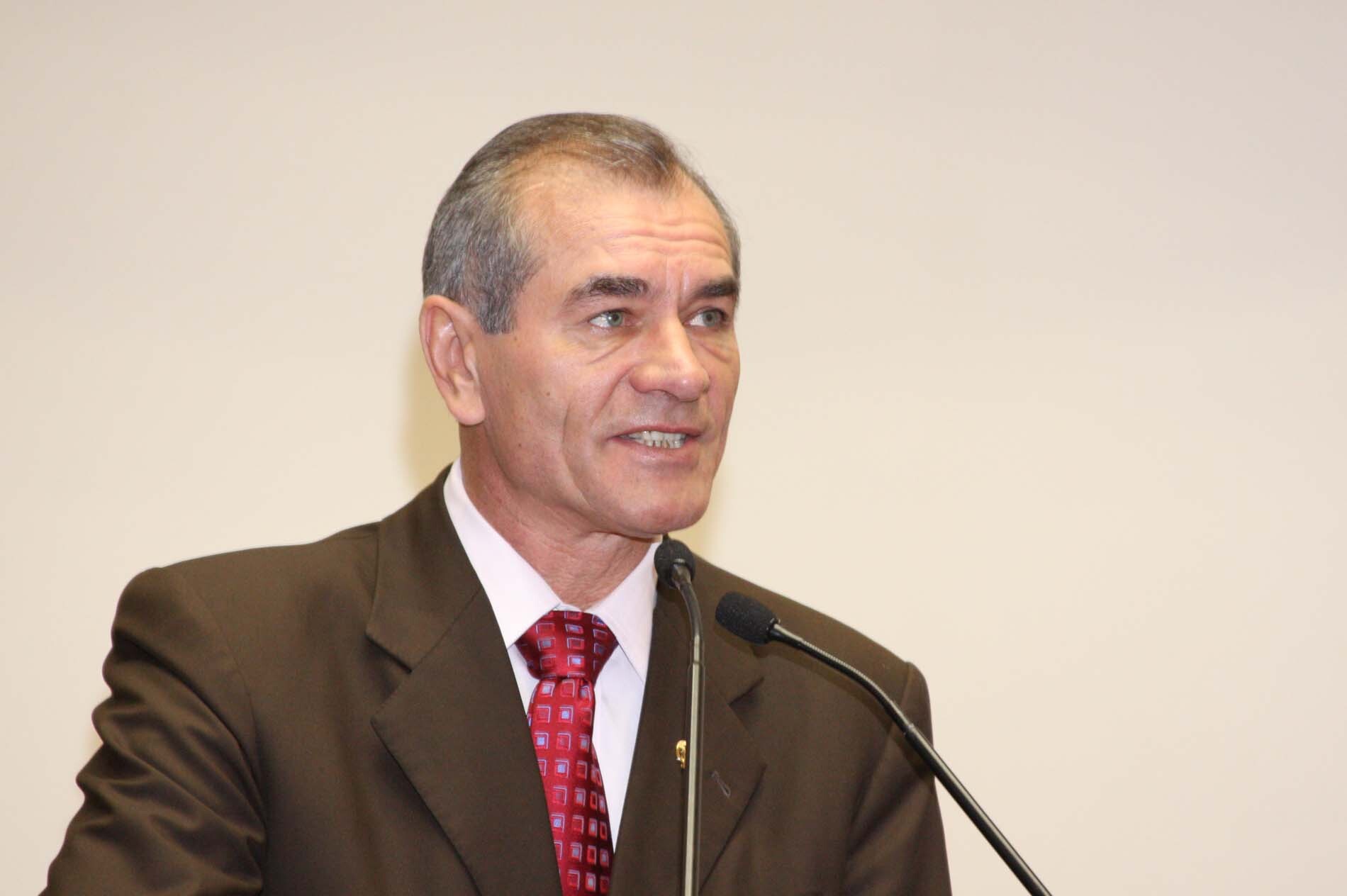 Dos Gabinetes – Silvio e Angela fazem roteiro pelo Norte em busca de novo modelo de gestão para Sant