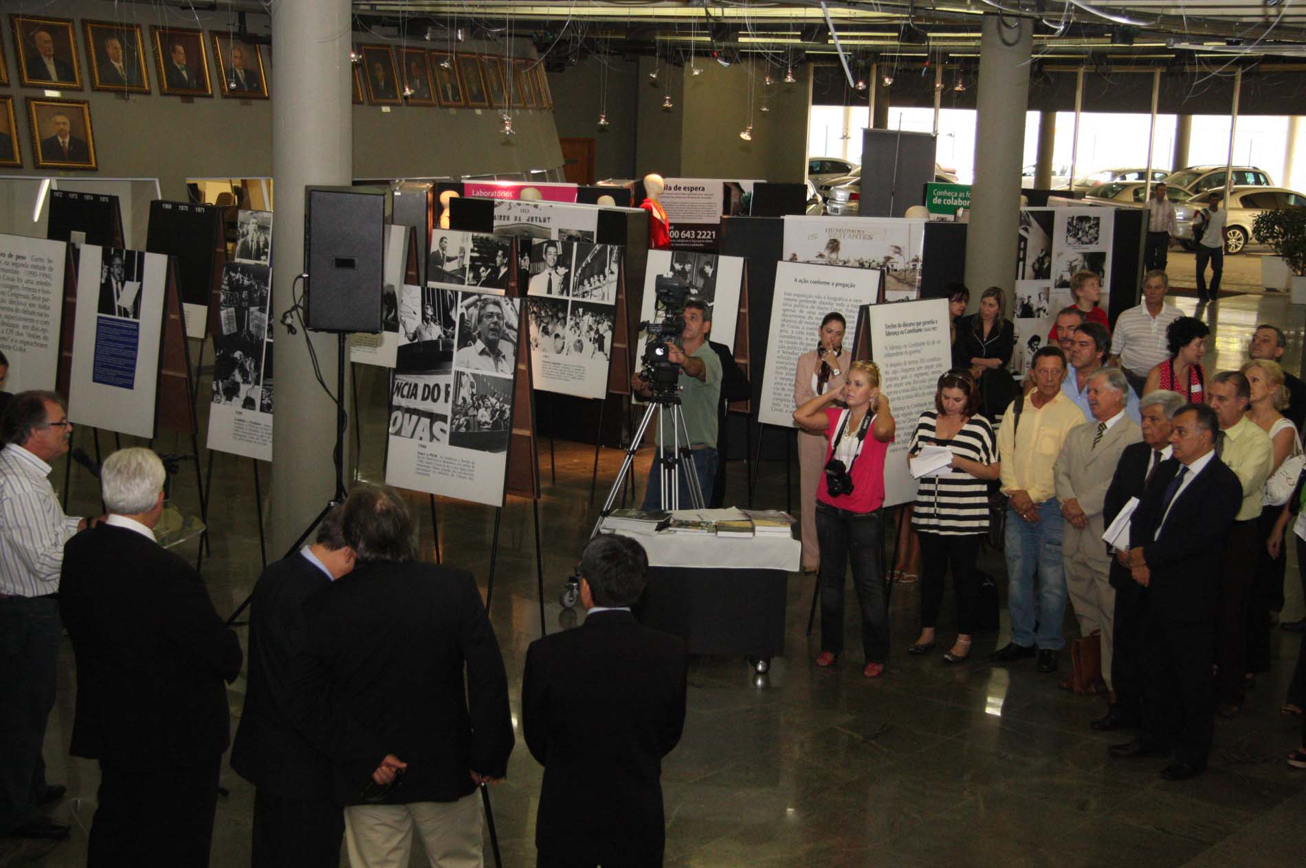 Exposição itinerante Mario Covas tem início na Capital catarinense