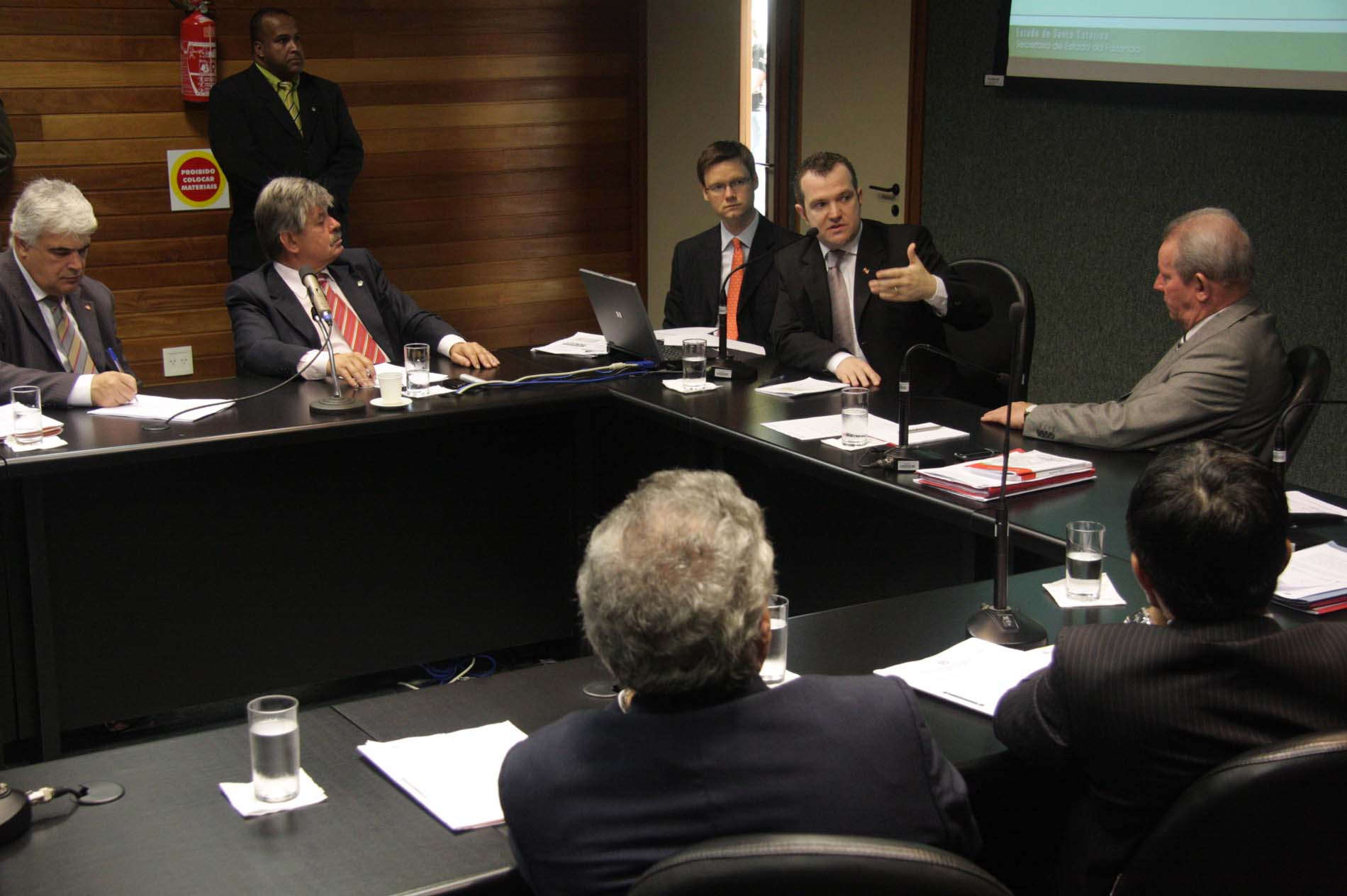 Audiência Pública - Com. Finanças e Tributação
