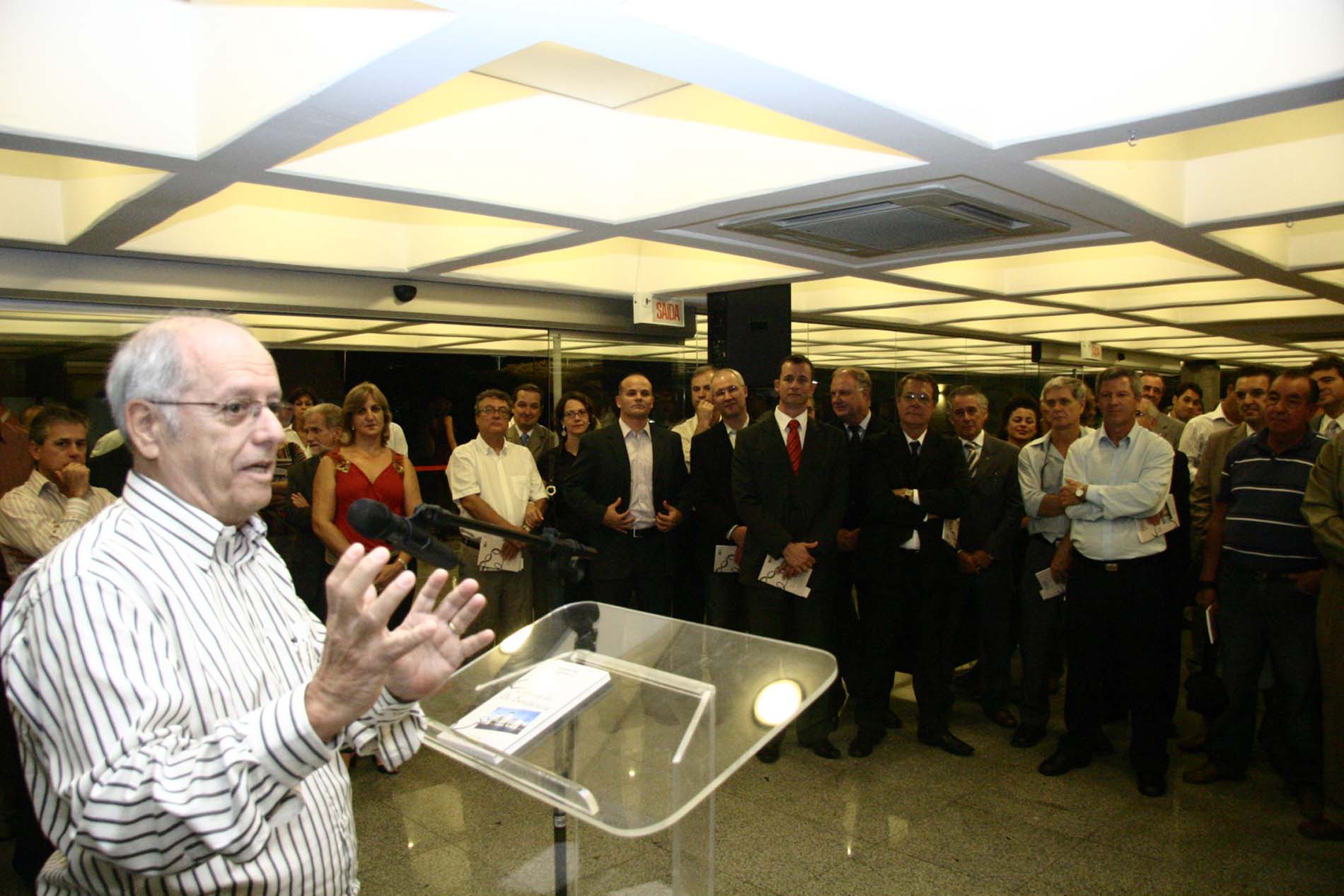 Lançamento do livro “Contos de Dr. Benjamin”