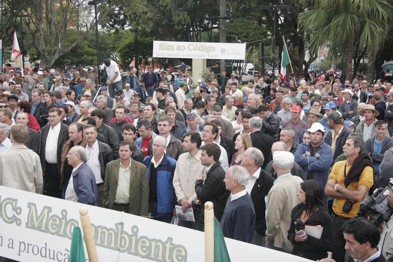 Ato Público de apoio ao Código Ambiental - Chapecó.