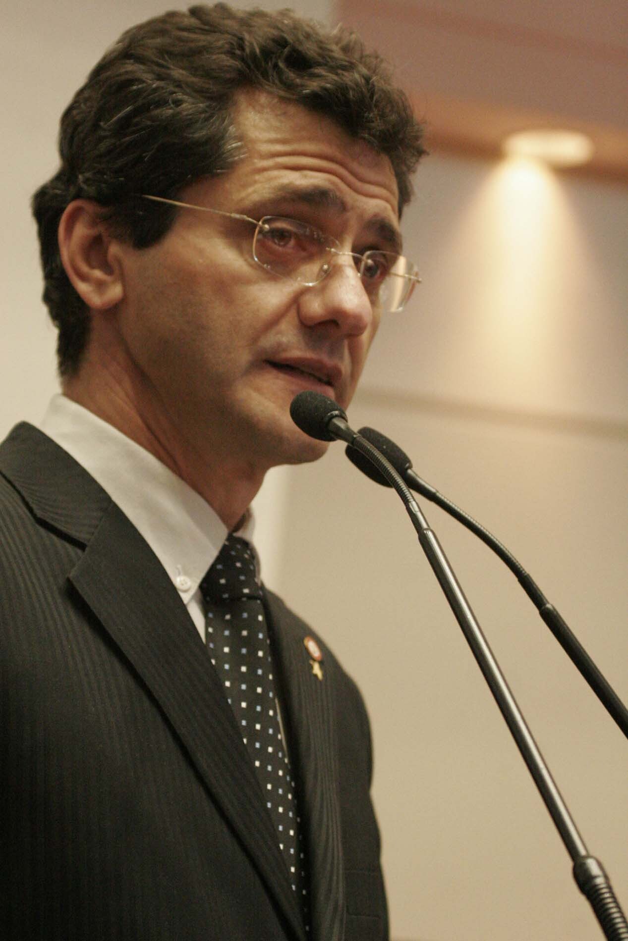 Dos Gabinetes – Jailson mobiliza faccionistas para organizar associação