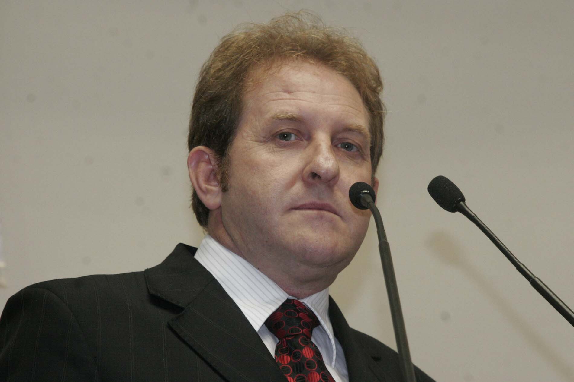 Dos Gabinetes – Ideia defendida por  Comin: Assembleia discute em audiência obras da duplicação da B