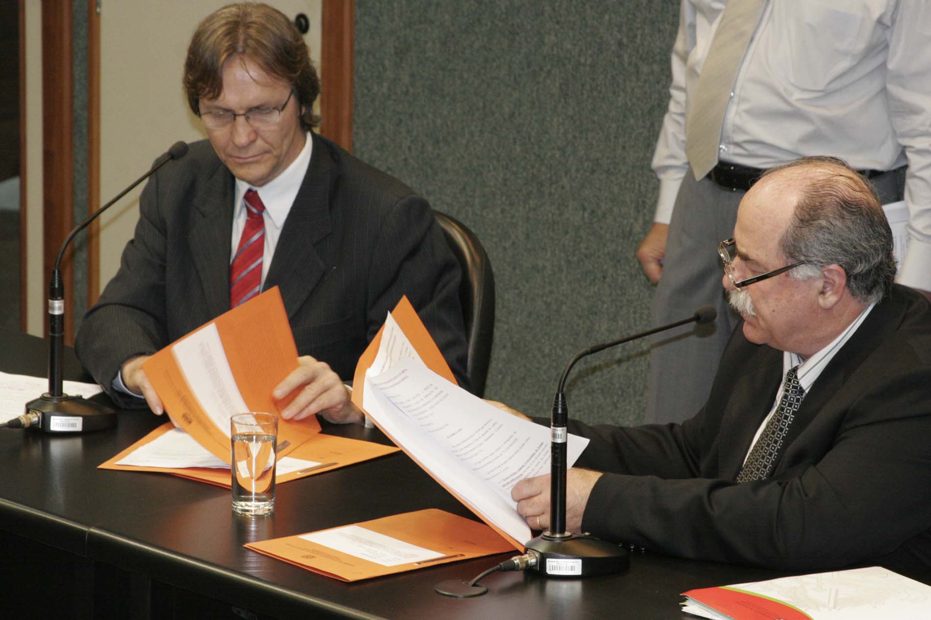 Reunião da Comissão de Constituição E Justiça