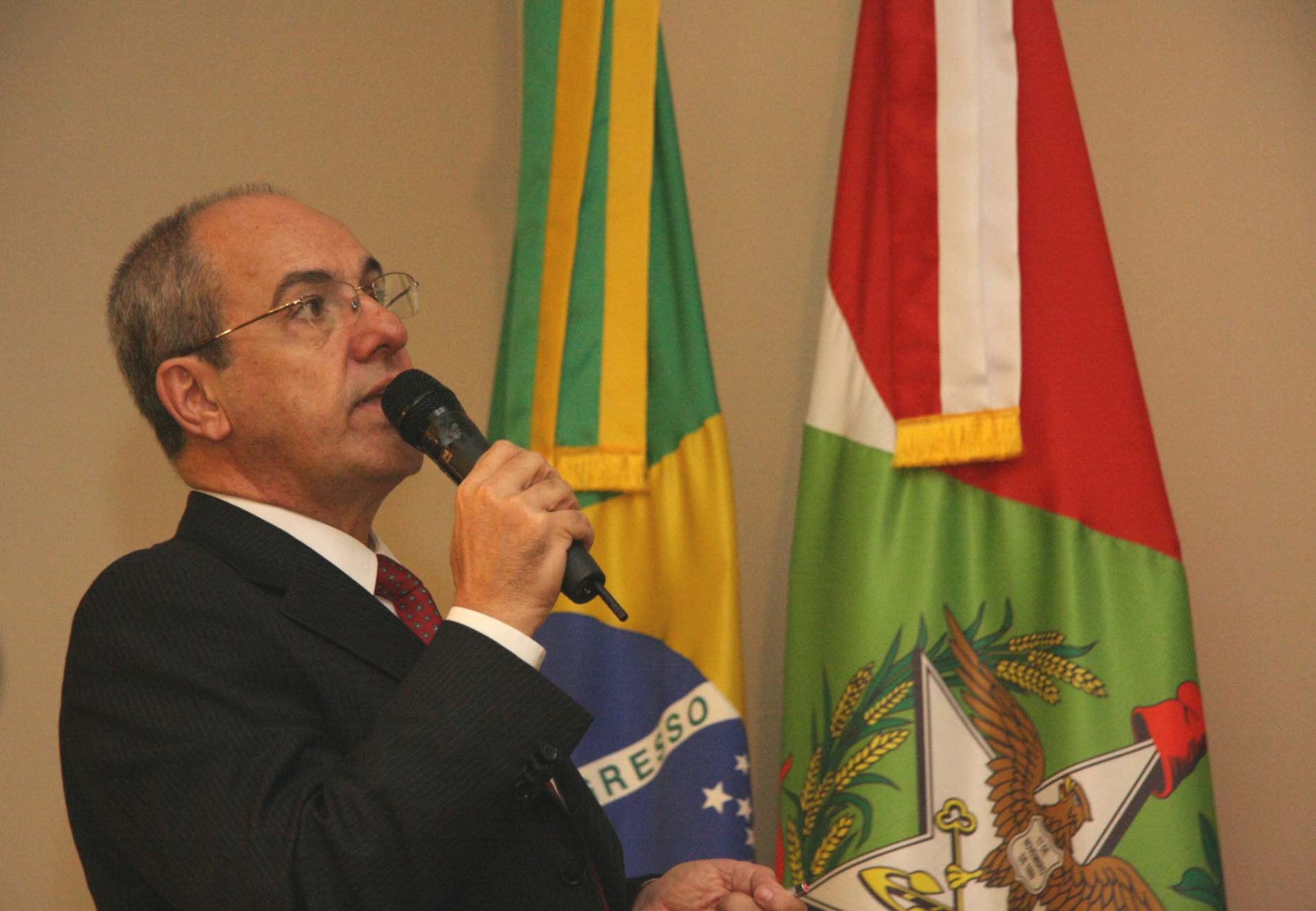 SUSTENTAR 2009 – Pedro Perrelli