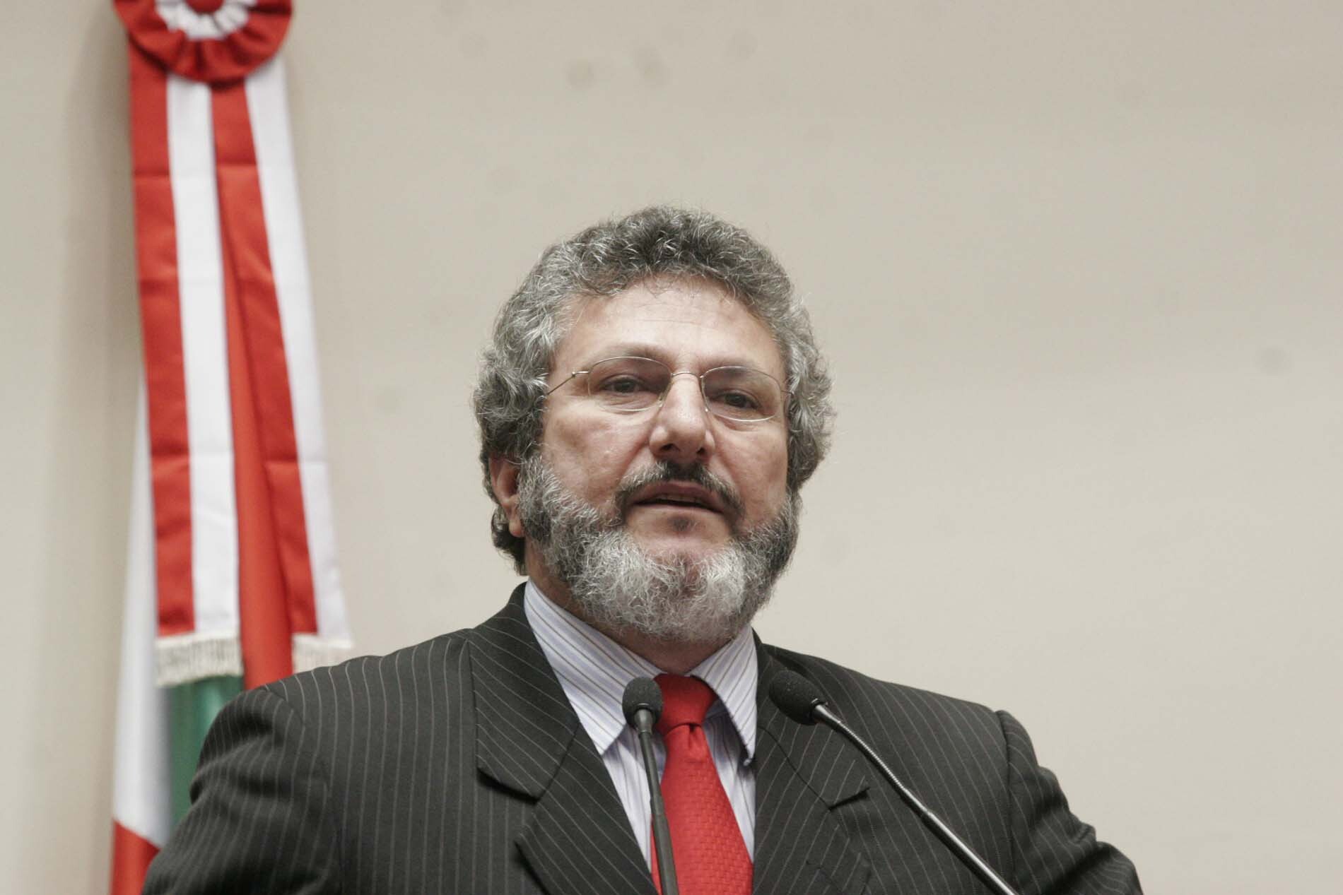 Dos Gabinetes – Padre Pedro reúne mais de 300 lideranças em São Miguel do Oeste