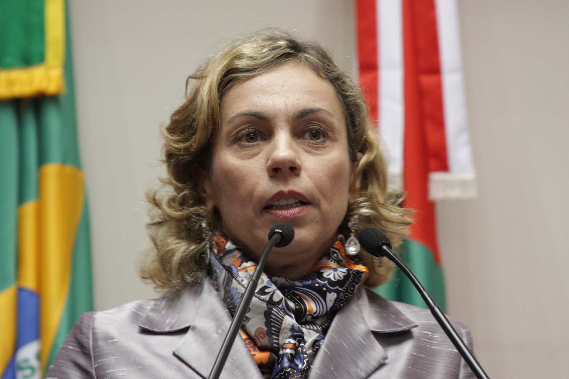 Deputada Ana Paula Lima (PT)