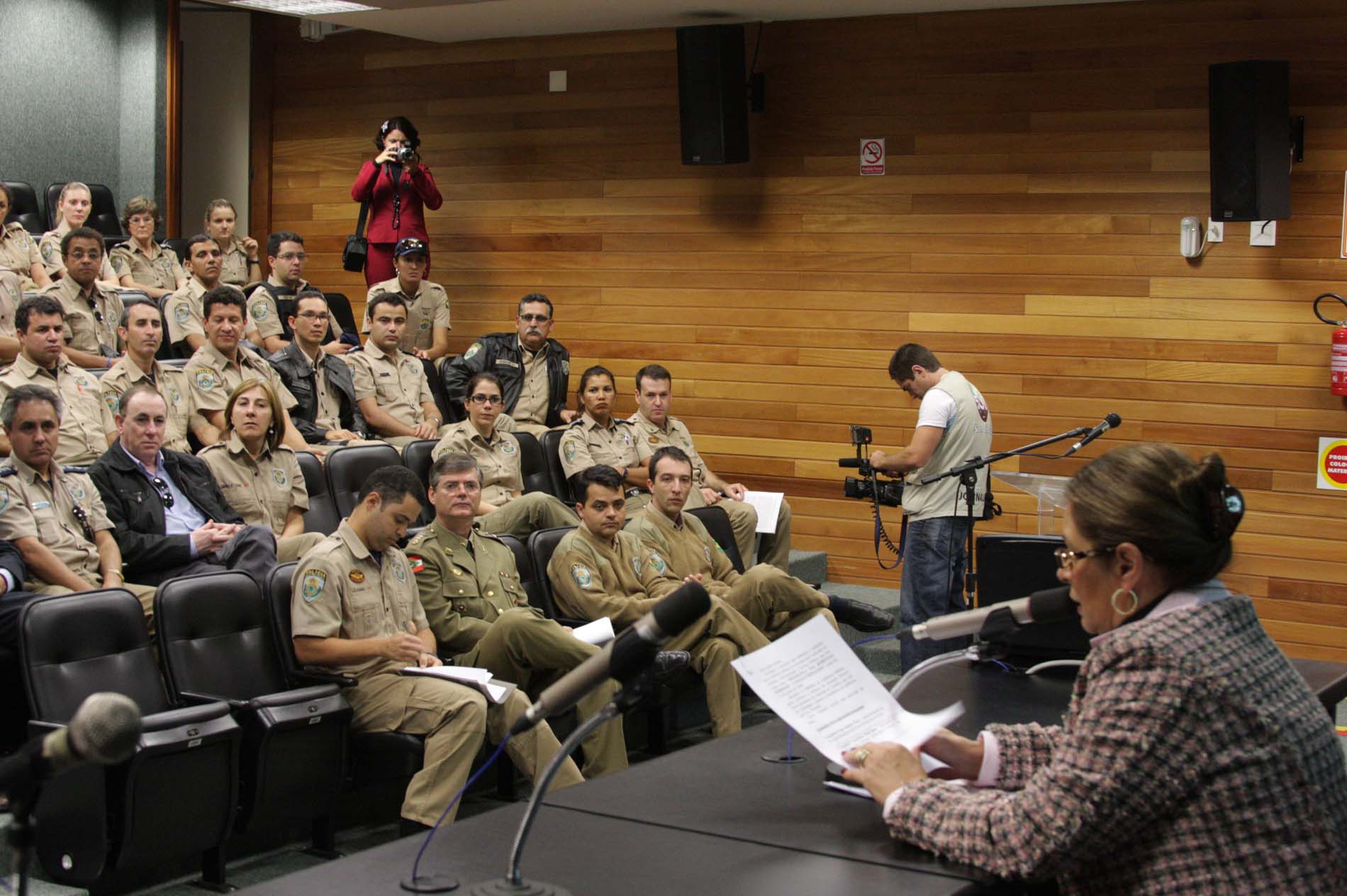 Audiência Pública a fim de discutir sobre o tema: A Segurança nas Rodovias Federais – Causas e Reflexos.