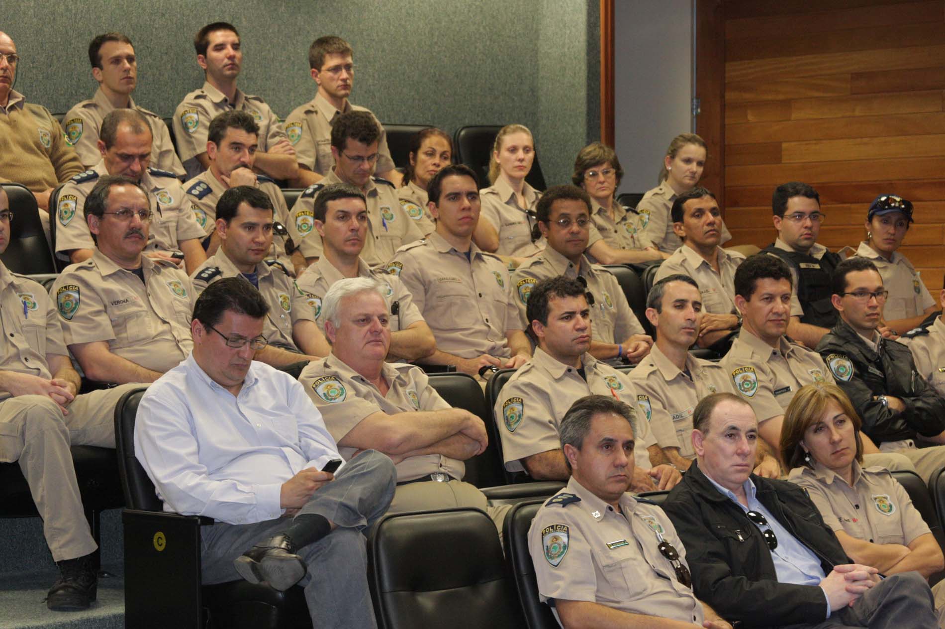 Audiência Pública a fim de discutir sobre o tema: A Segurança nas Rodovias Federais - Causas e Reflexos