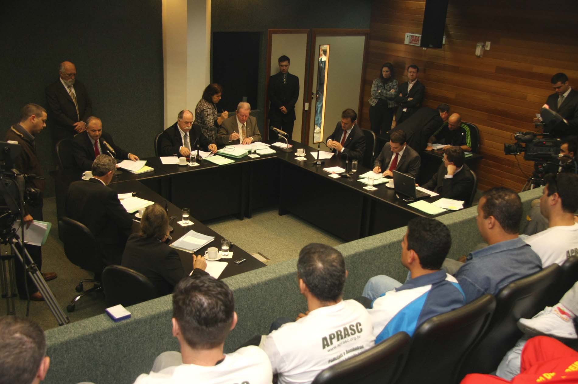 Comissão de Constituição e Justiça