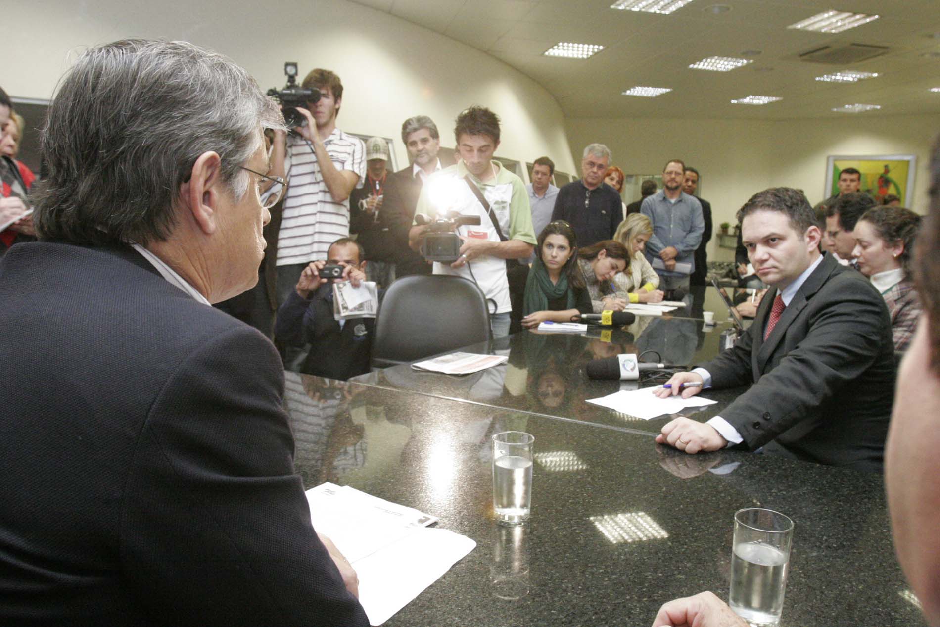 Entrevista Coletiva - Eduardo Pinho Moreira