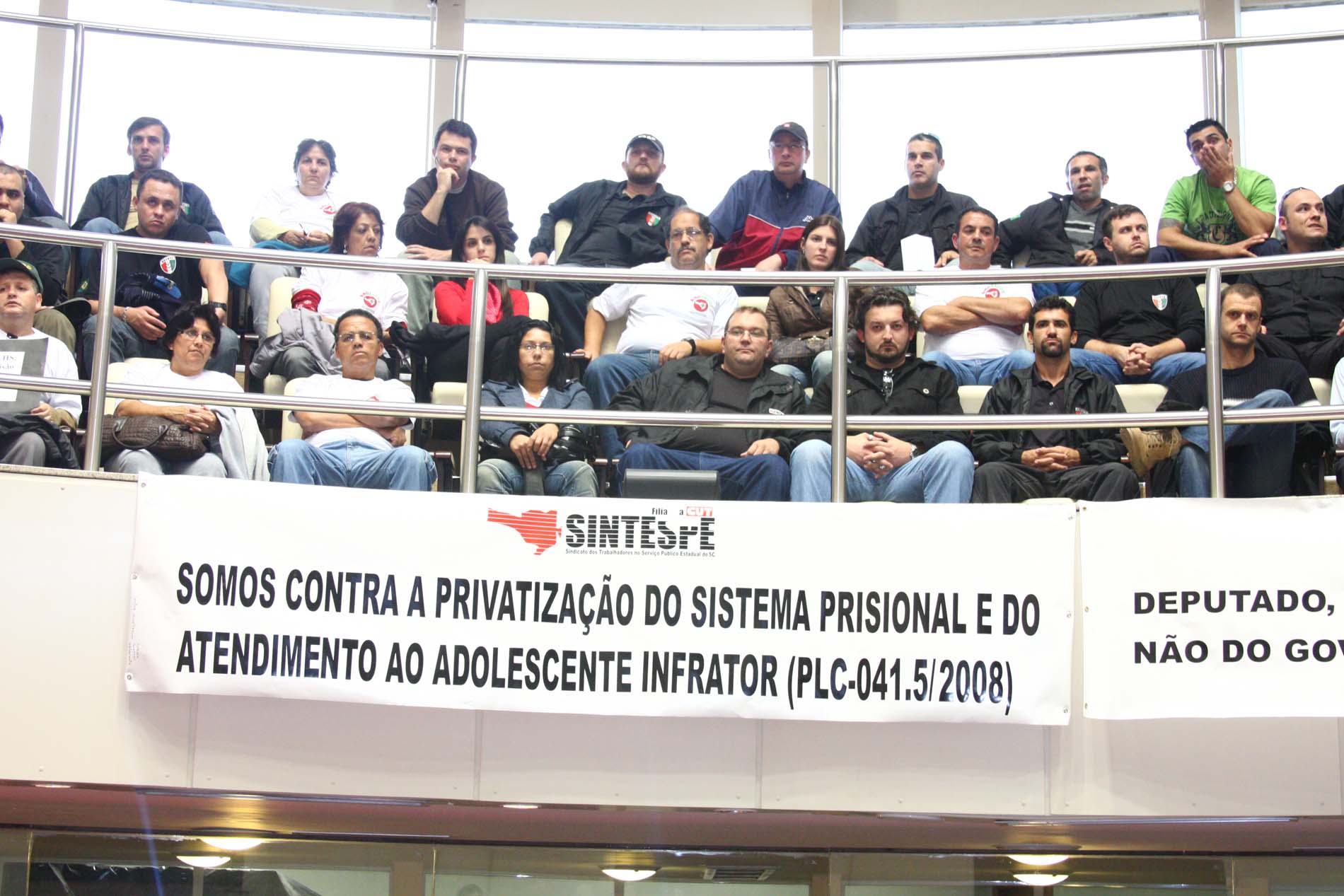Sessão Ordinária - Plenário Osni Régis