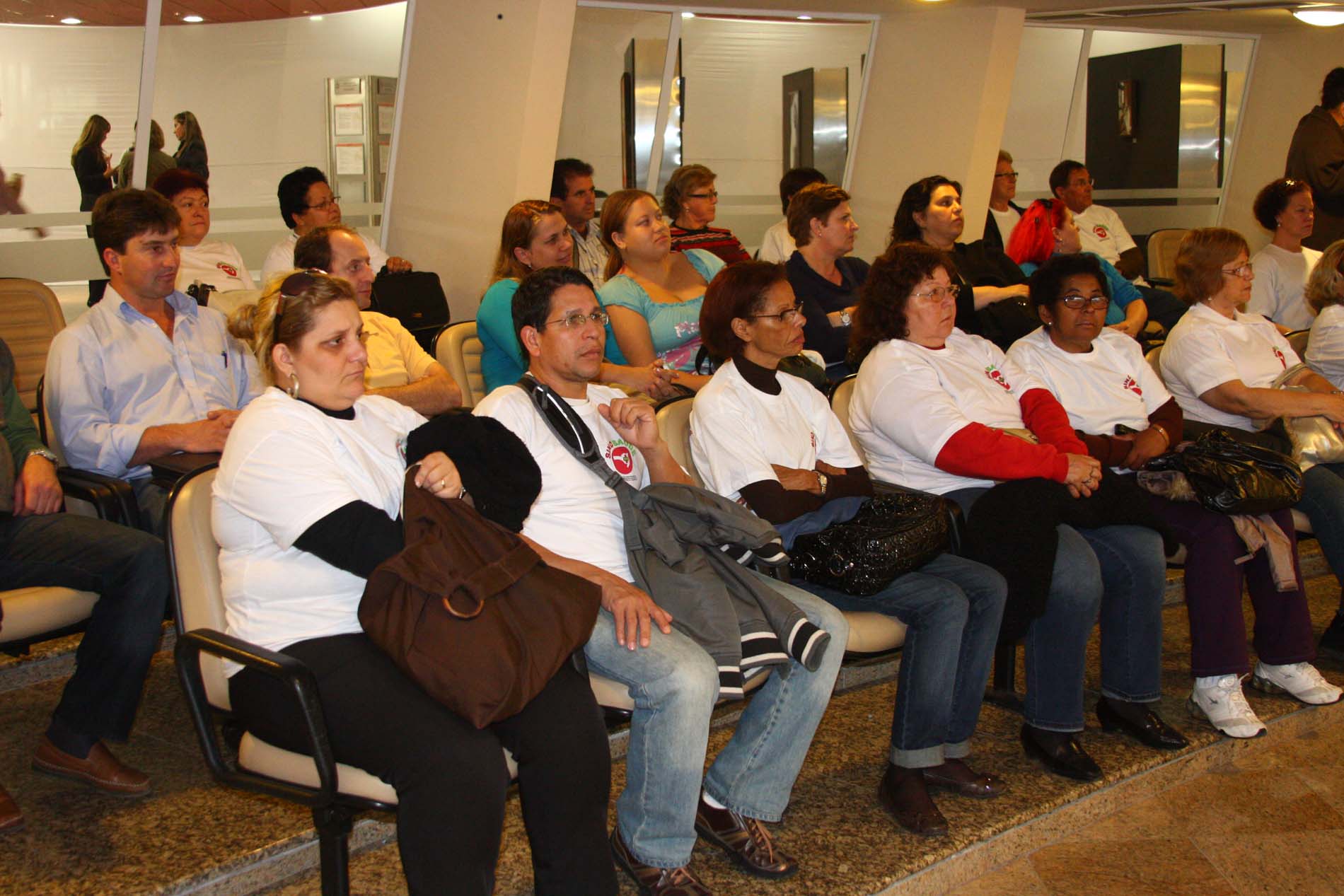 Servidores da Saúde reivindicam reajuste salarial