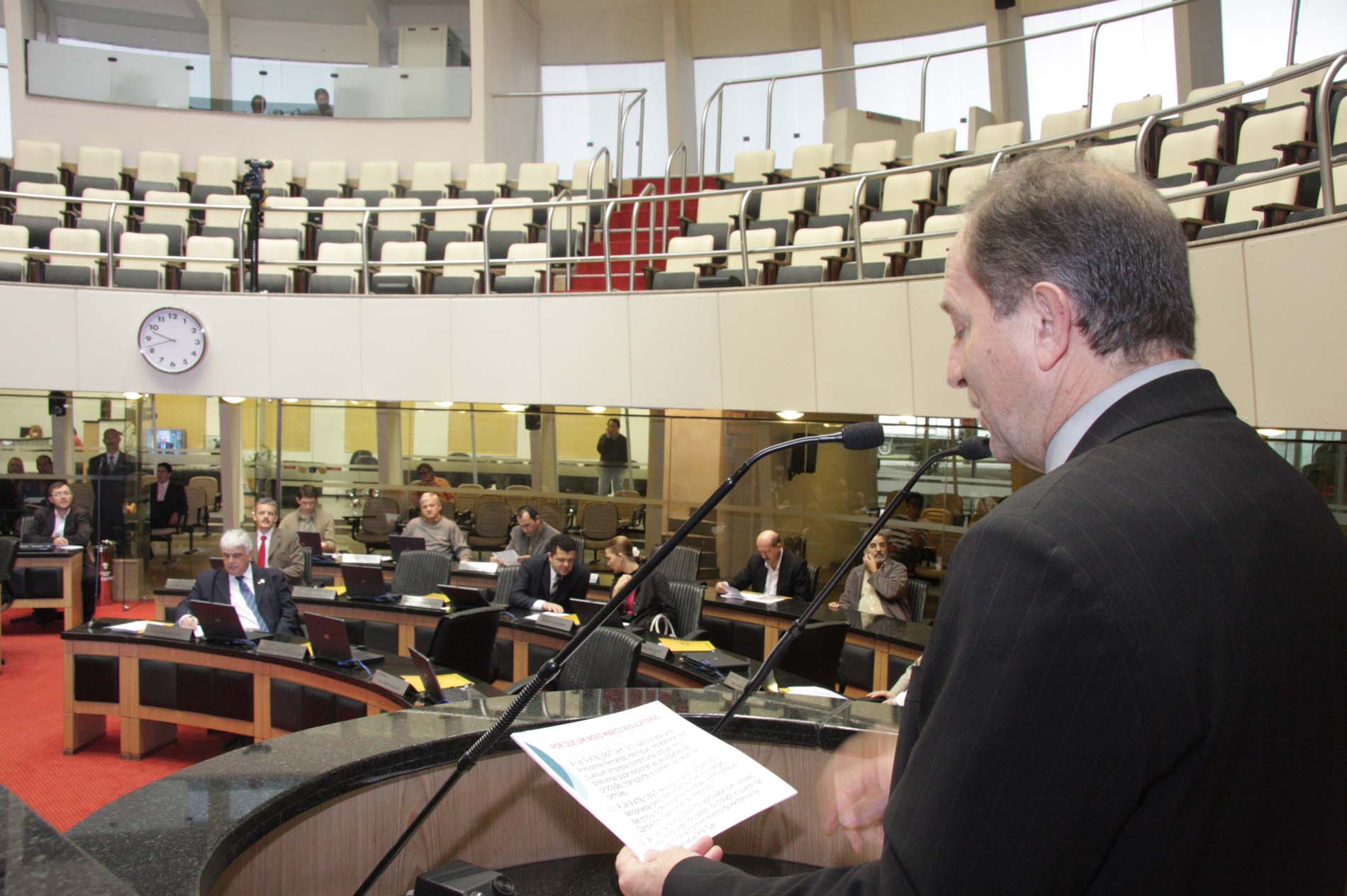 Audiência pública para discutir - Petróleo e Soberania Nacional- com a presença do presidente do Legislativo do RS