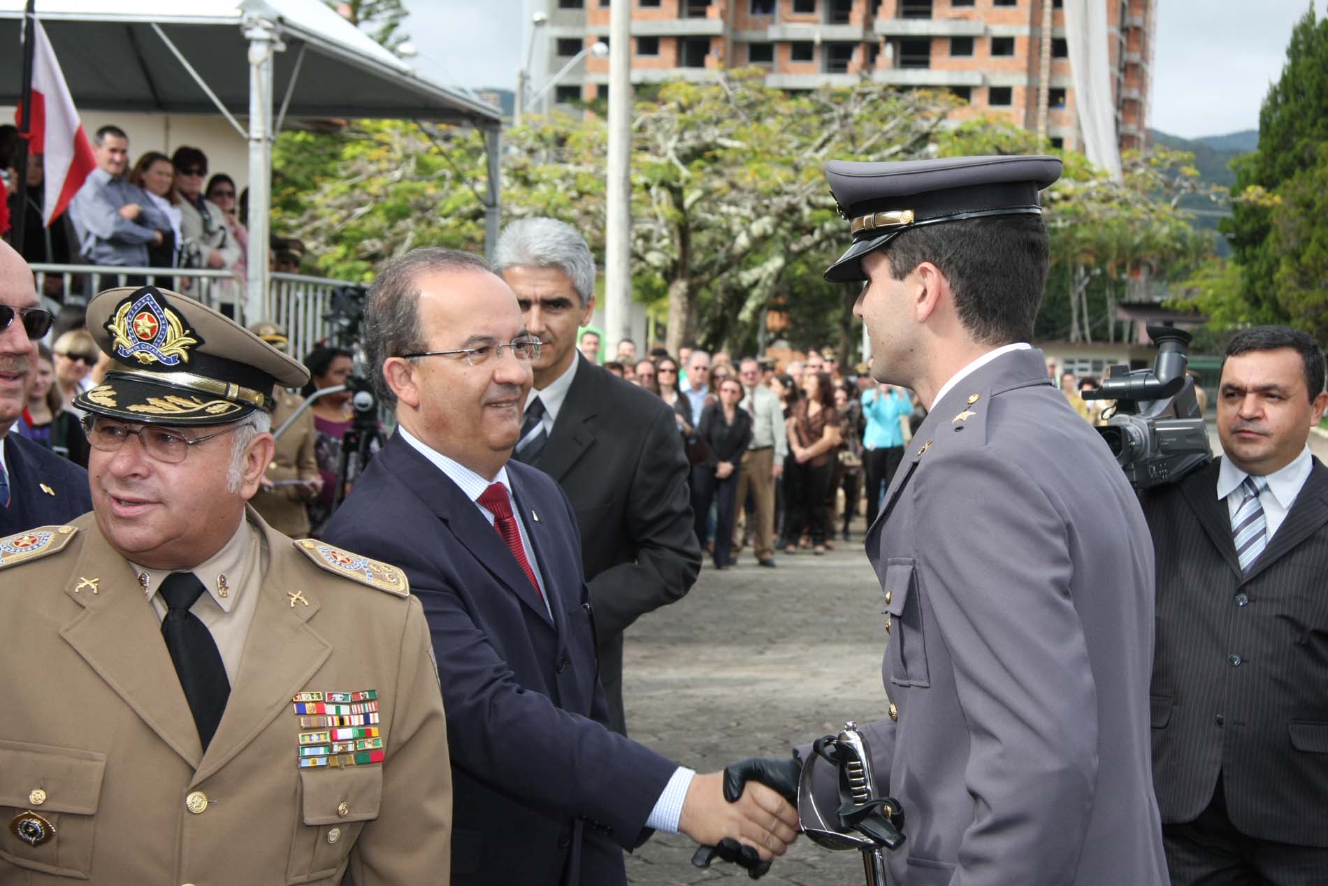 Entrega do Prêmio Assembleia Legislativa ao primeiro colocado nas matérias de ciências humanas e sociais do Curso de Formação de Oficiais
