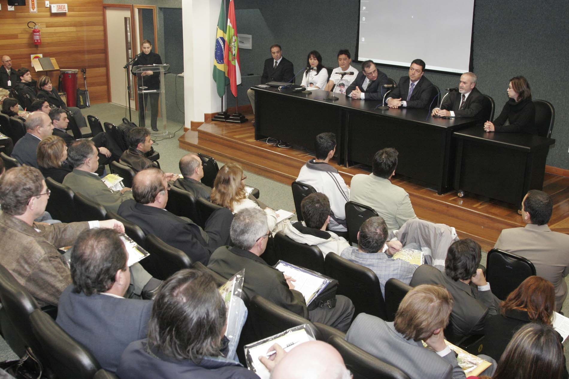Conferência Livre – O Orçamento Público como garantia do direito fundamental à segurança: destinação de recursos públicos para a prevenção à violência – Promoção: Escola do Legislativo