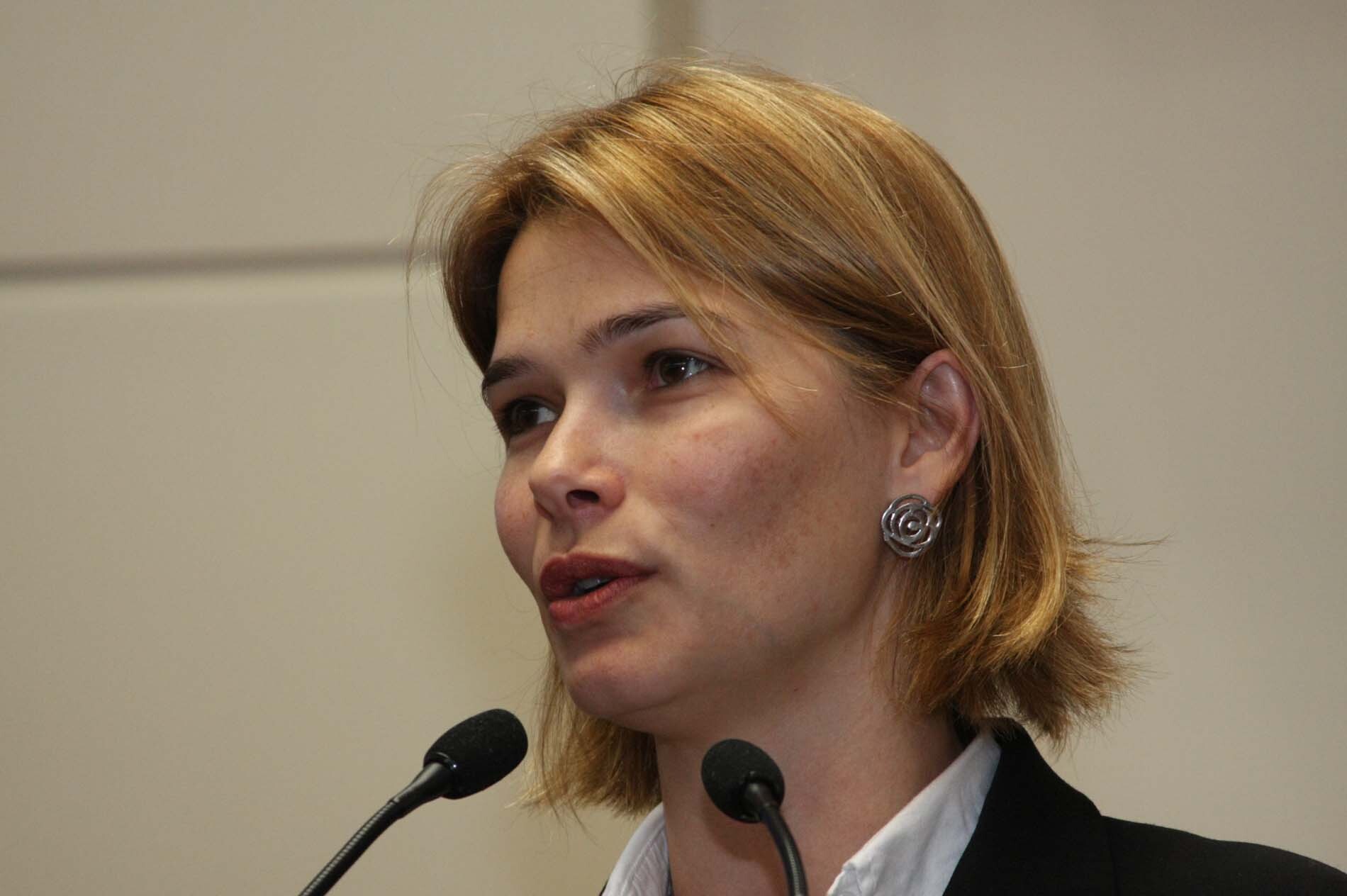 Dos Gabinetes – Angela Albino faz balanço do mandato na Assembleia Legislativa