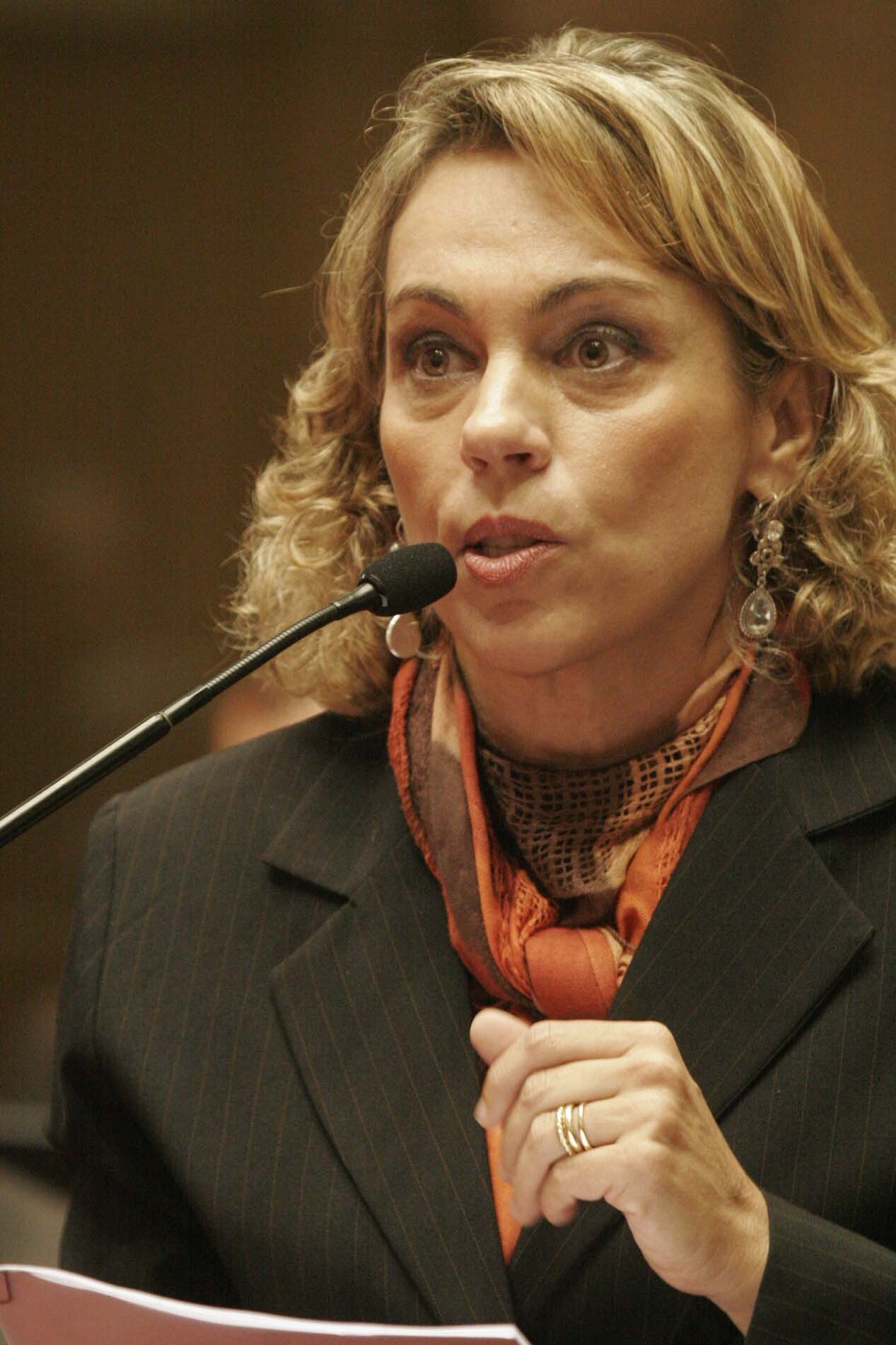 Dos Gabinetes – Comissão de Justiça da Assembleia aprova projeto de Ana Paula que beneficia deficien