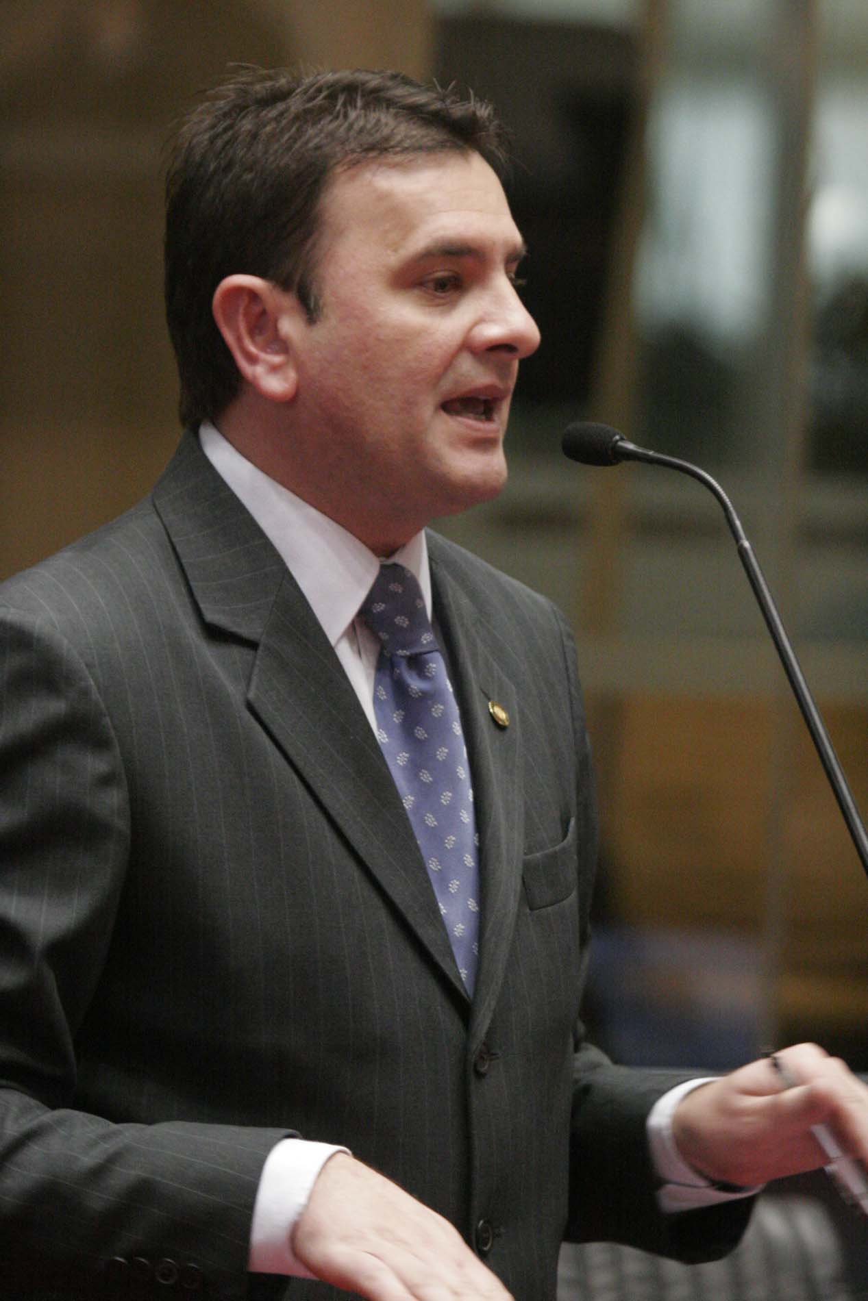 Deputado Elizeu Mattos (PMDB)