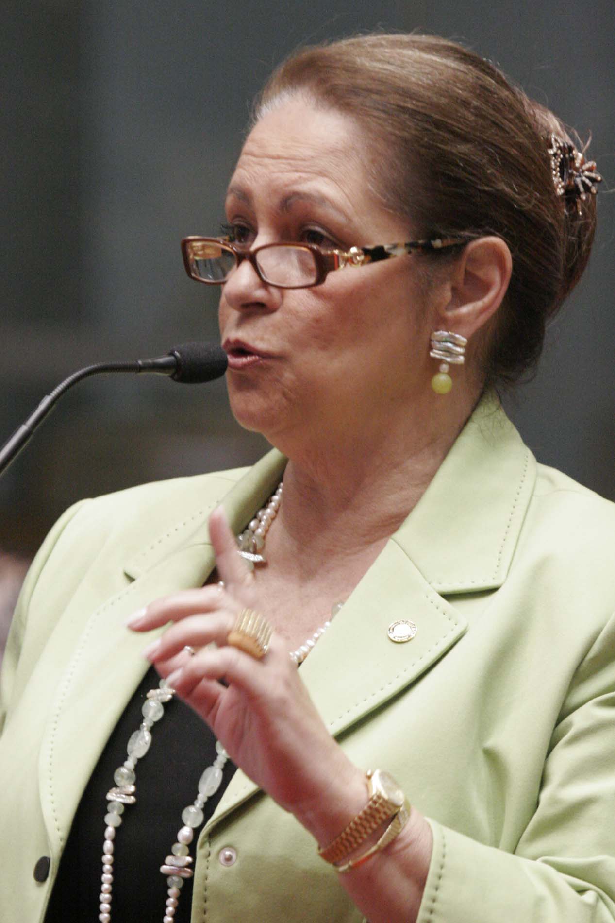 Deputada Ada de Luca (PMDB)