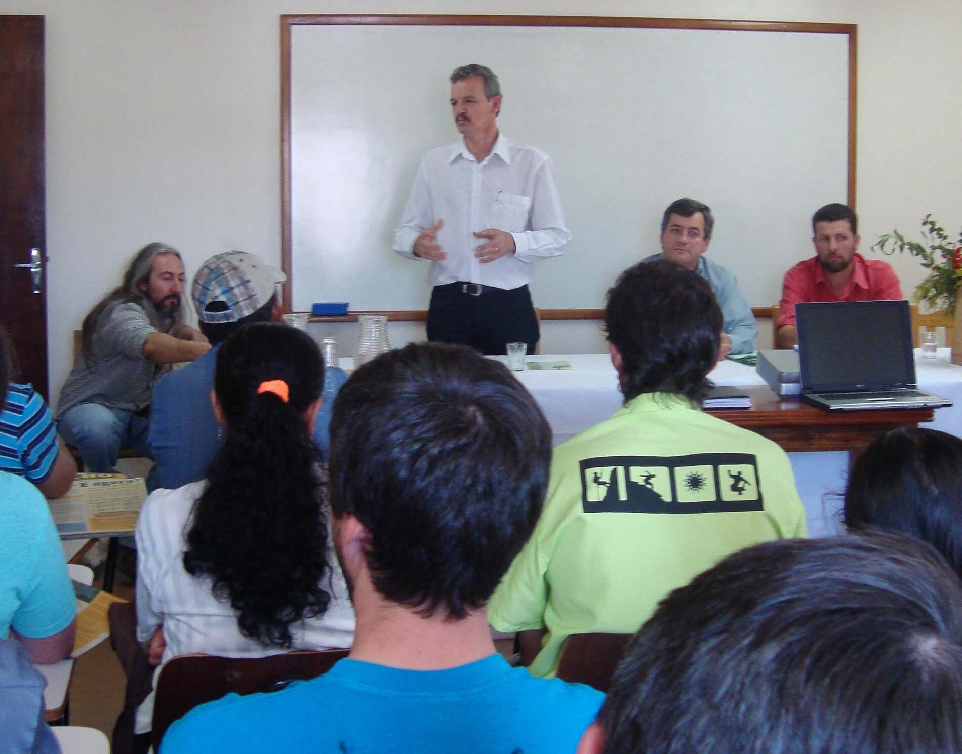 PAA libera R$ 1 milhão em projetos de compra da agricultura familiar na Região Serrana