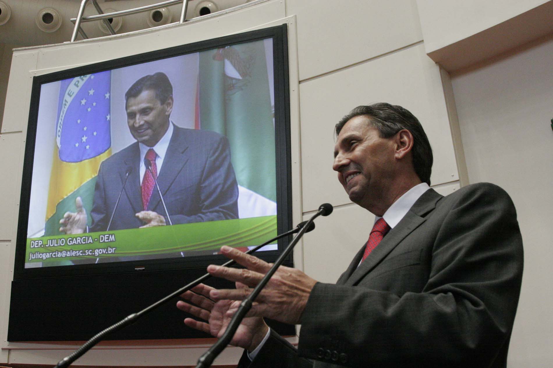 Deputado Julio Garcia (DEM)