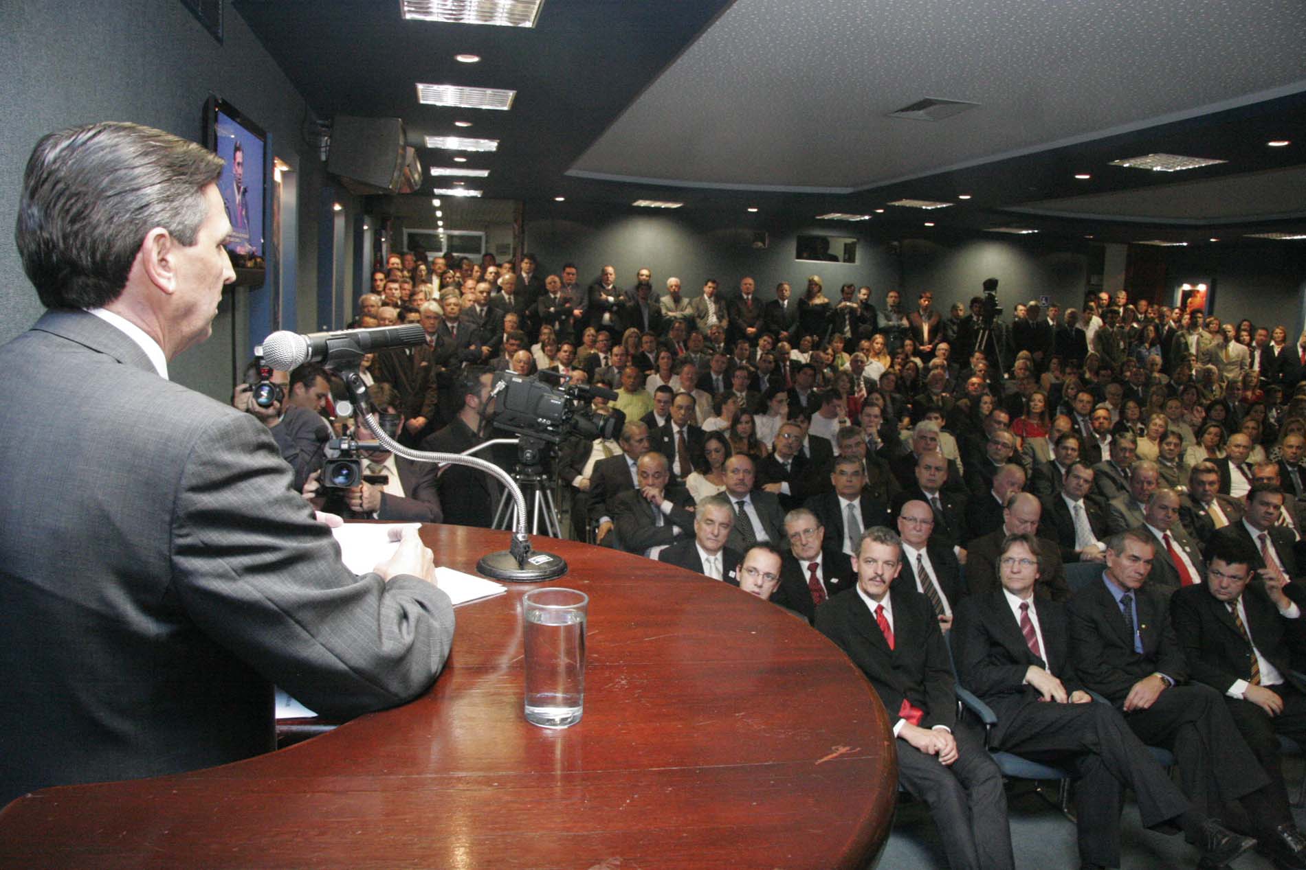 Julio Garcia toma posse como conselheiro do Tribunal de Contas de Santa Catarina