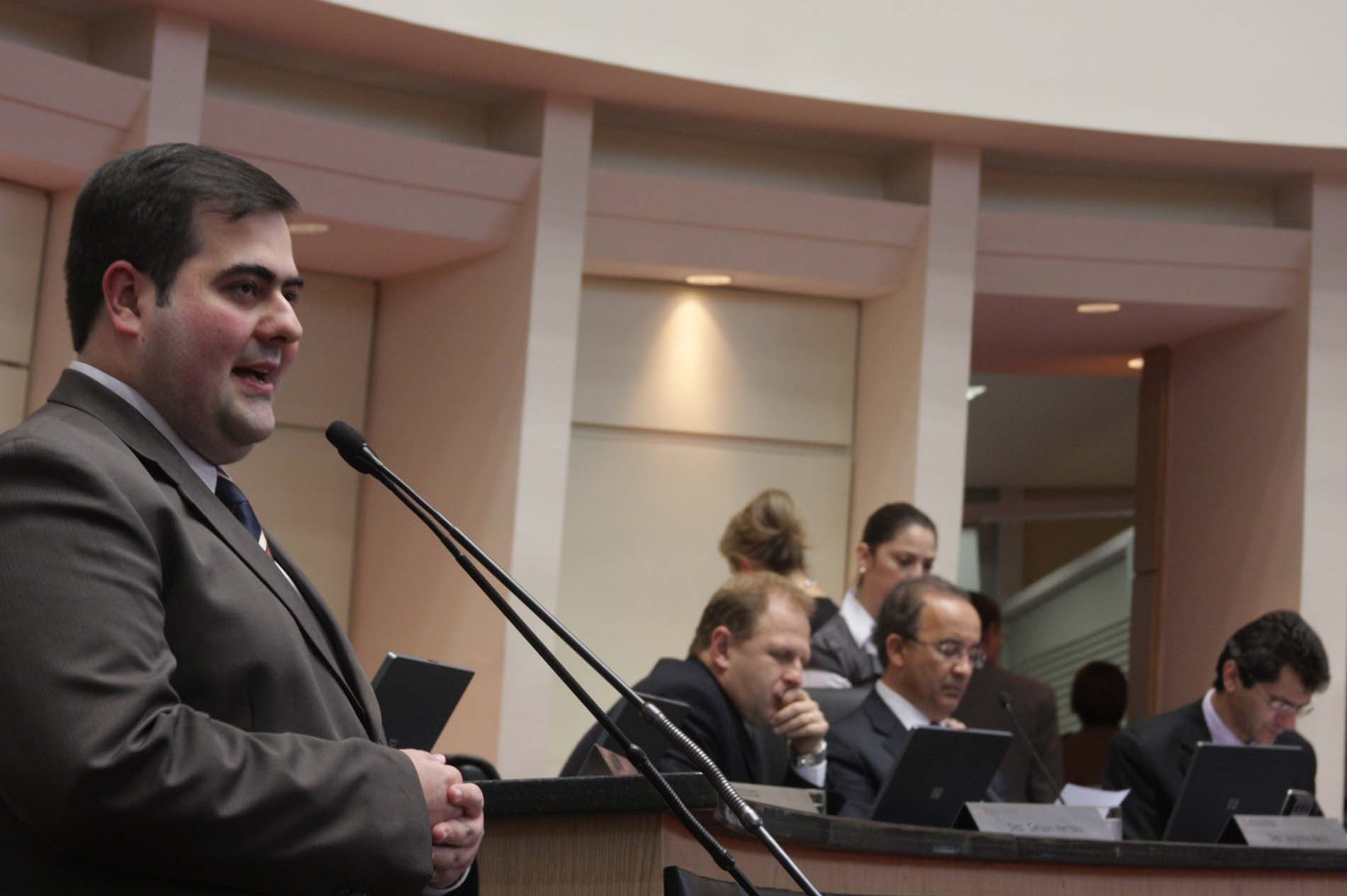 Deputado Carlos Chiodini (PMDB)