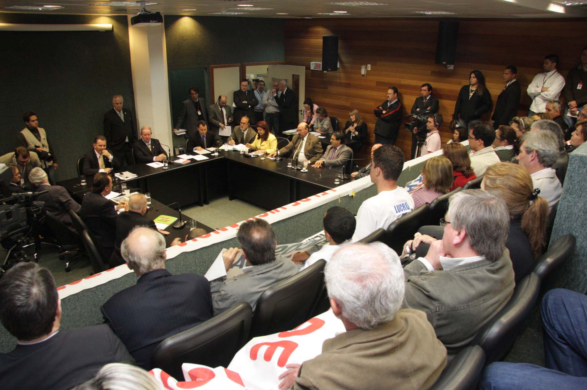 Reunião Conjunta das Comissões