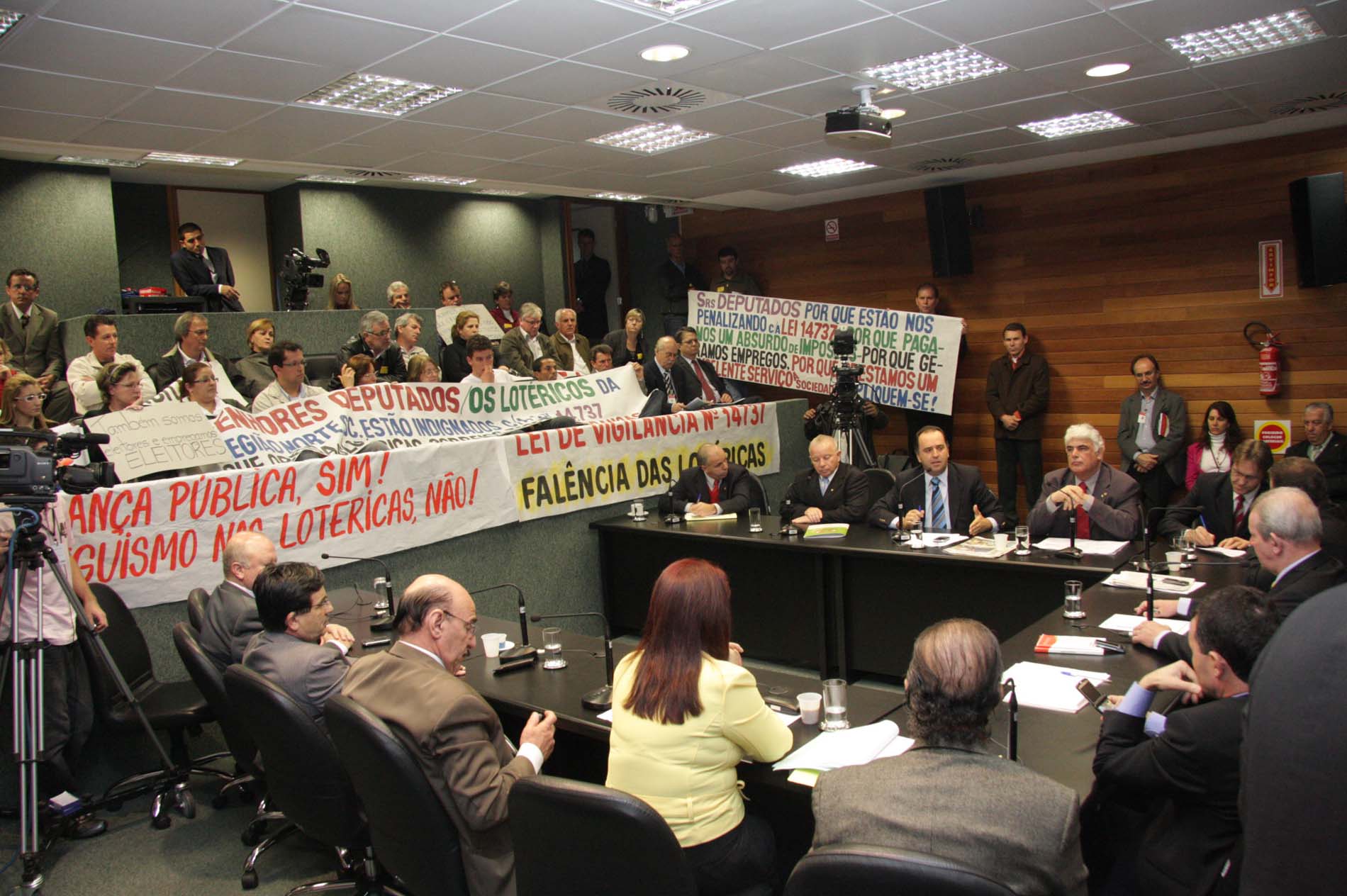 Reunião Conjunta das Comissões