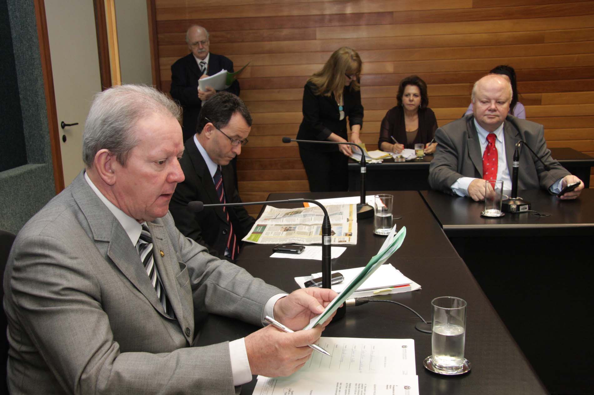Projeto pretende gerar multa a quem fizer trote a serviços de emergência