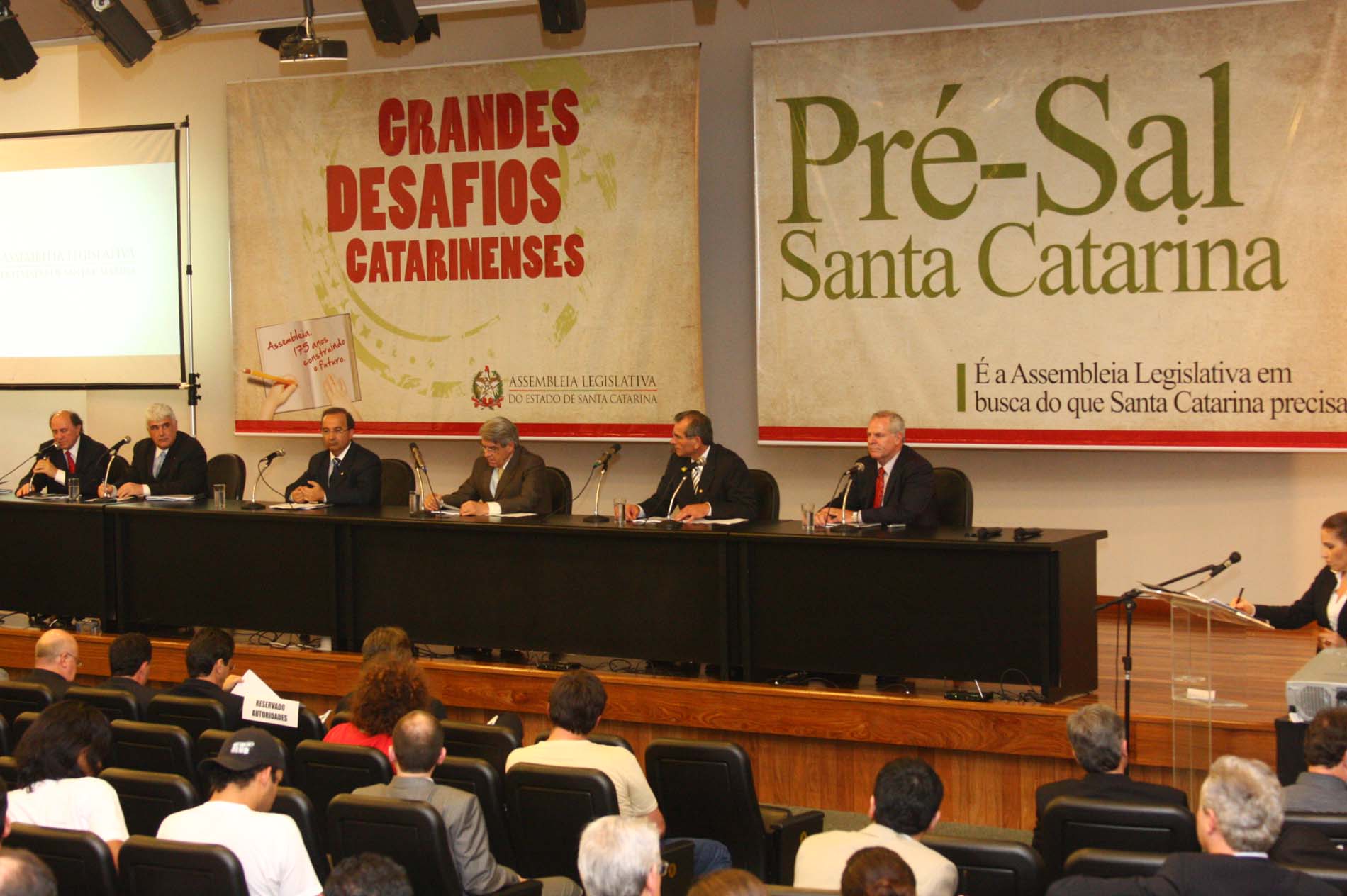 Seminário “O petróleo do pré-sal: Implicações econômicas para Santa Catarina”