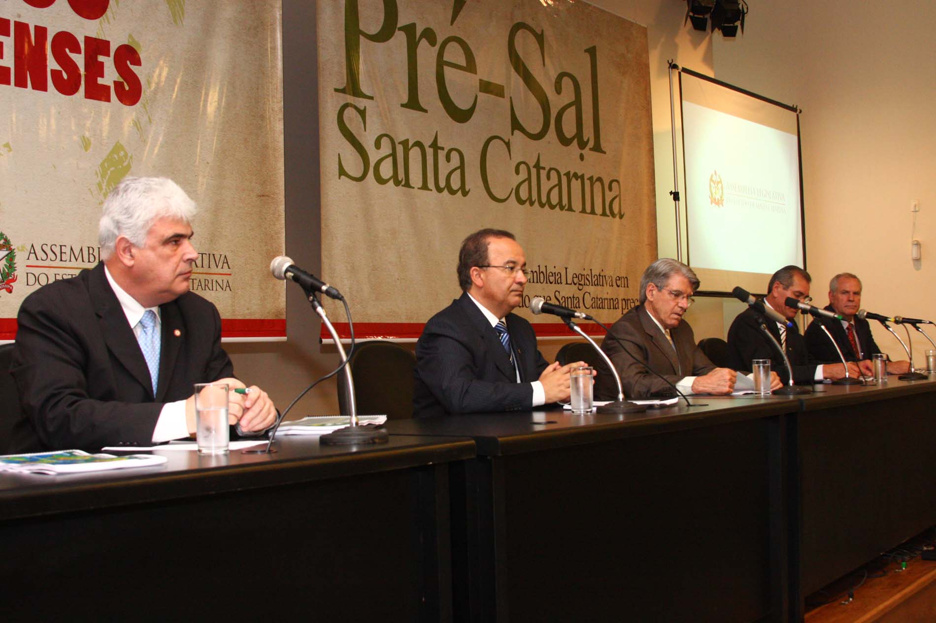 Seminário “O petróleo do pré-sal: Implicações econômicas para Santa Catarina”