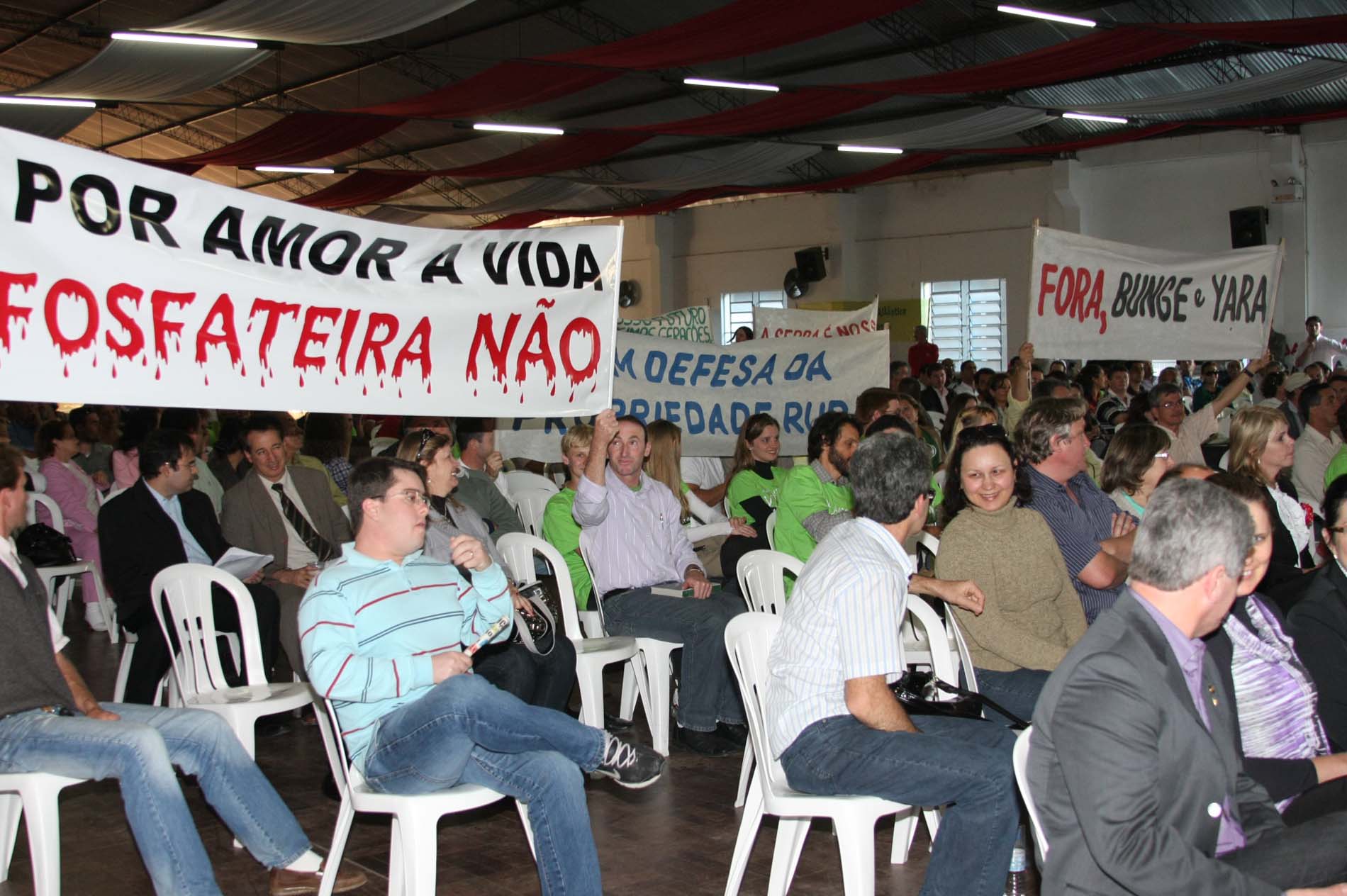 Audiência Pública sobre os Impactos Sócio-Econômicos e Ambientais da Indústria de Fosfatados Catarinense - IFC