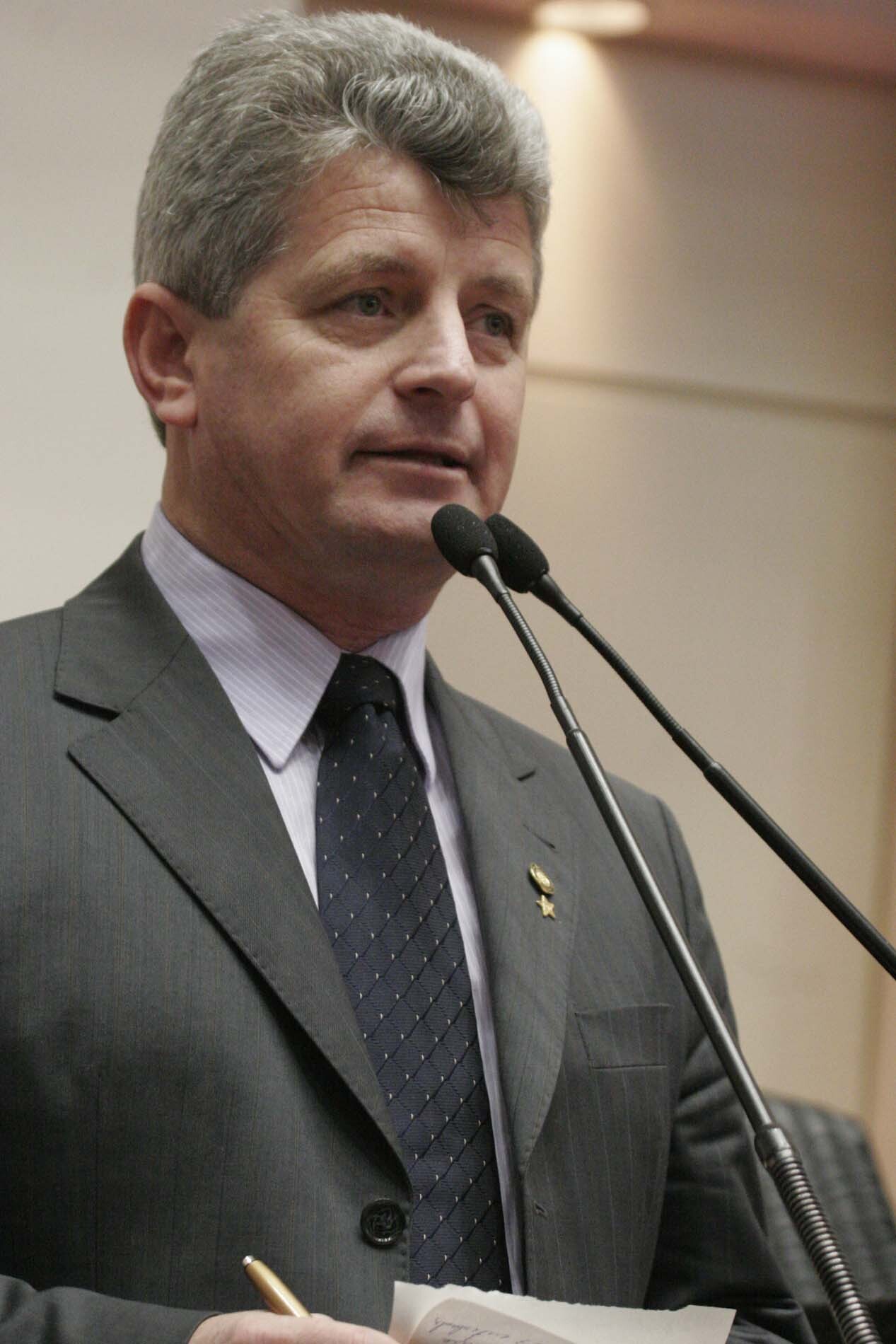 Dos Gabinetes – Deputado Círio defende criação de Fundo Emergencial com recursos do Fundo Social