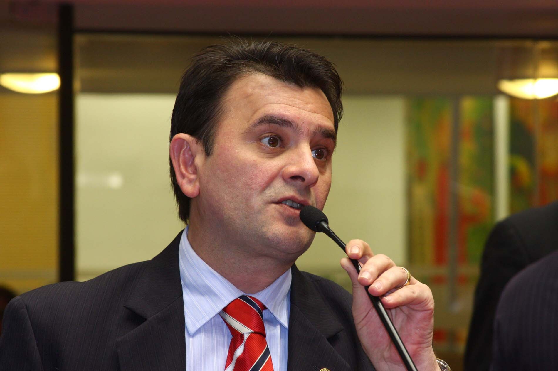 Dos Gabinetes – Governador autoriza projeto para a pavimentação da SC-458