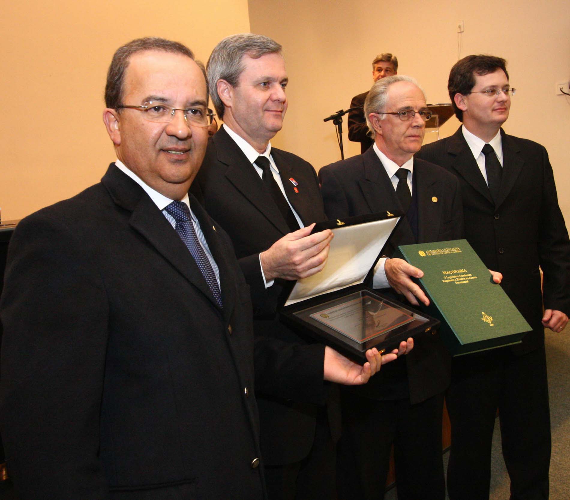 Passagem do Dia do Maçom é lembrada na Assembleia Legislativa