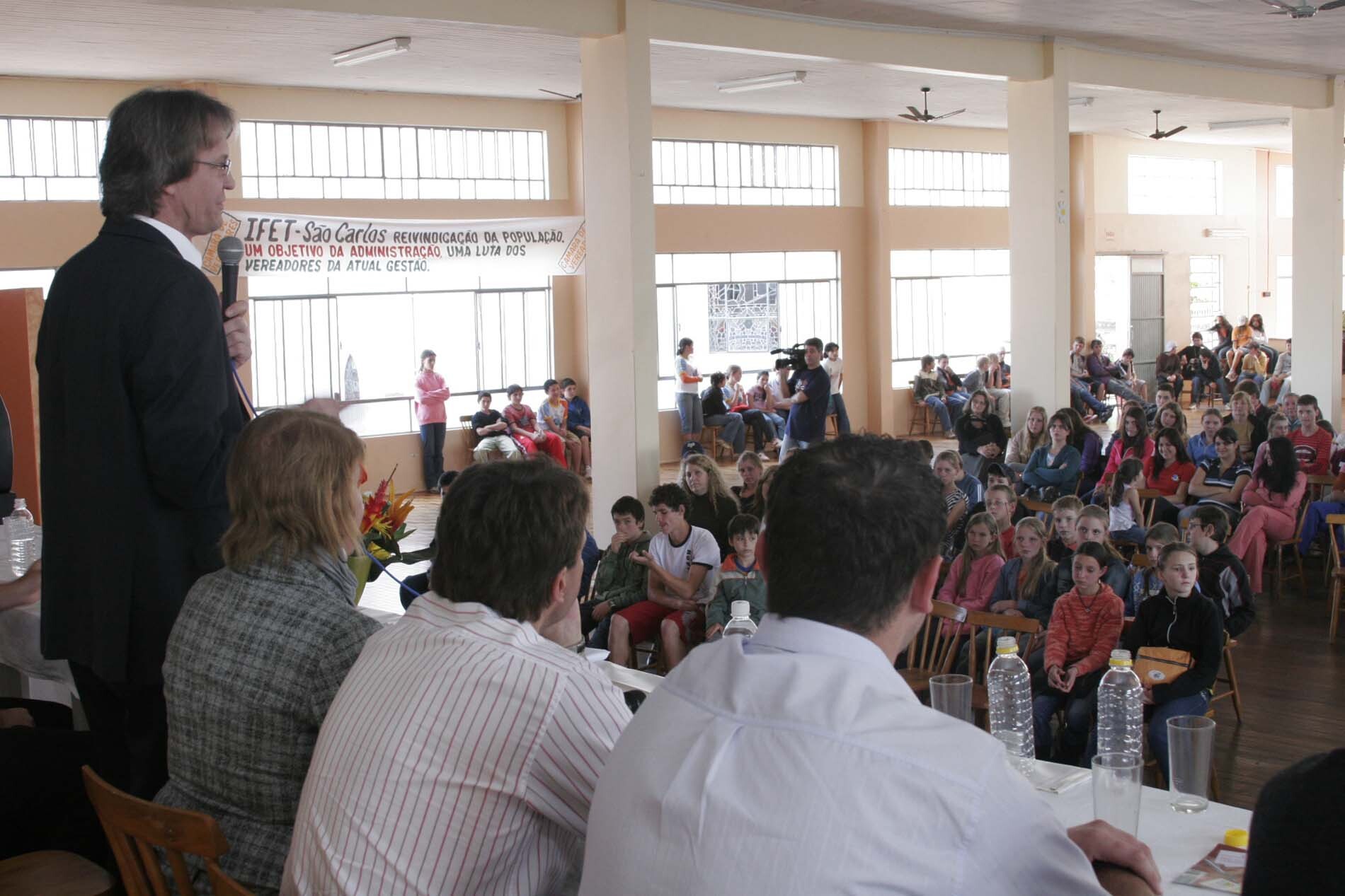 Dos Gabinetes – São Carlos terá Instituto Federal de Educação