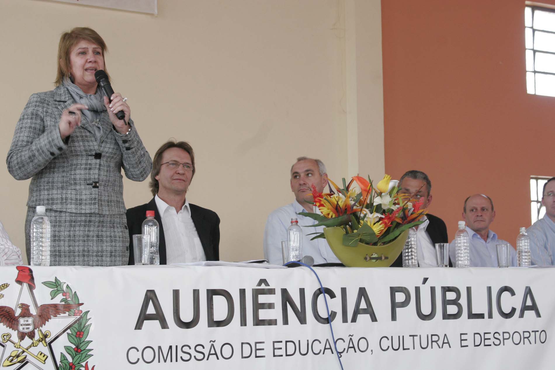 Audiência Pública sobre Implantação de uma extensão do Instituto Federal de Tecnologia - IFET - São Carlos/SC.