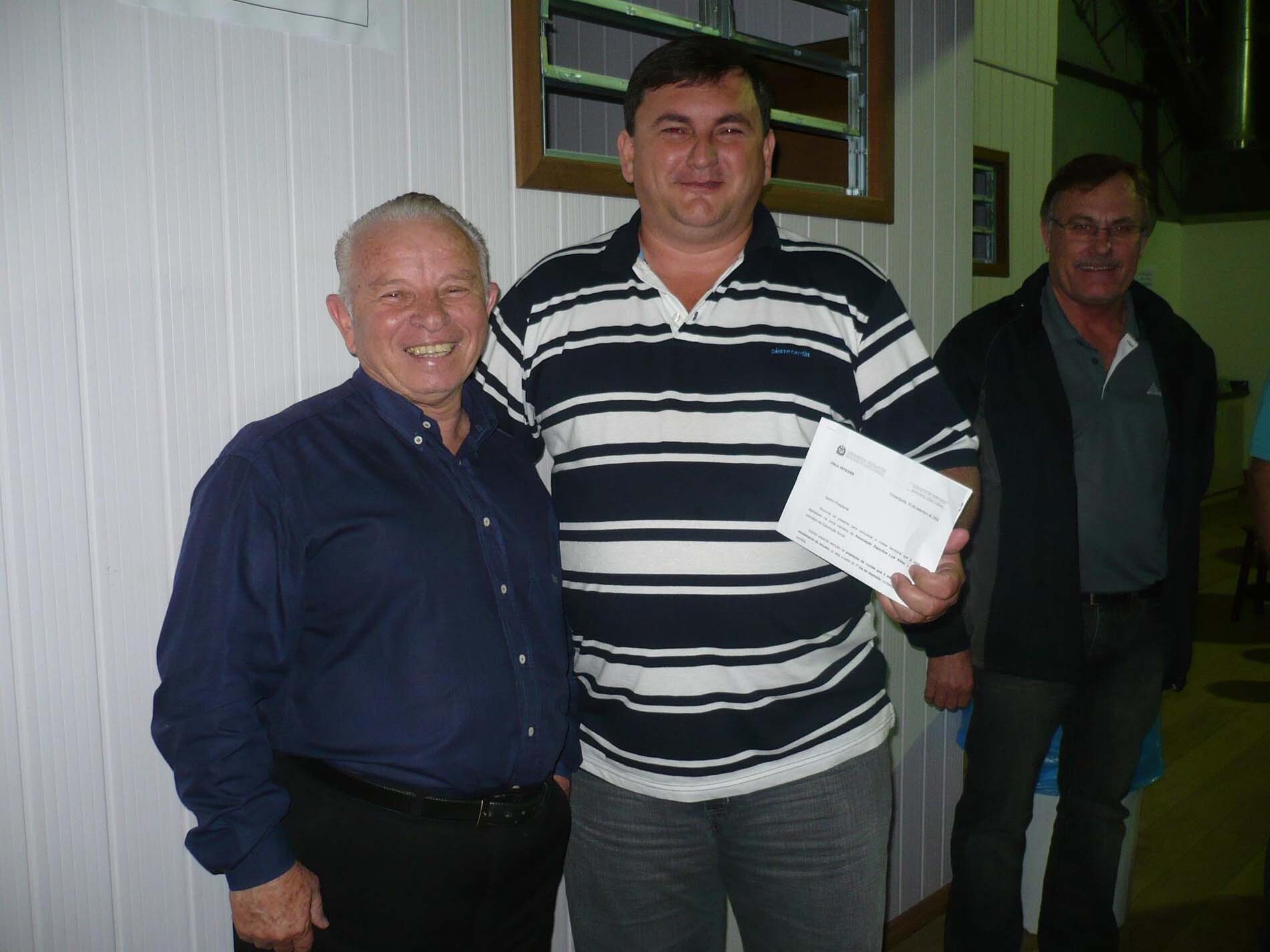 Entidade esportiva de Luis Alves recebe recursos do Fundo Social - Deputado Adherbal Deba Cabral (PMDB)