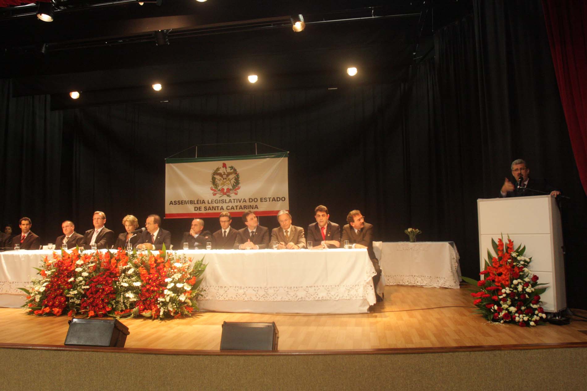 Sessão Solene em homenagem à Associação Empresarial de Brusque pela passagem dos seus 75 anos de Fundação